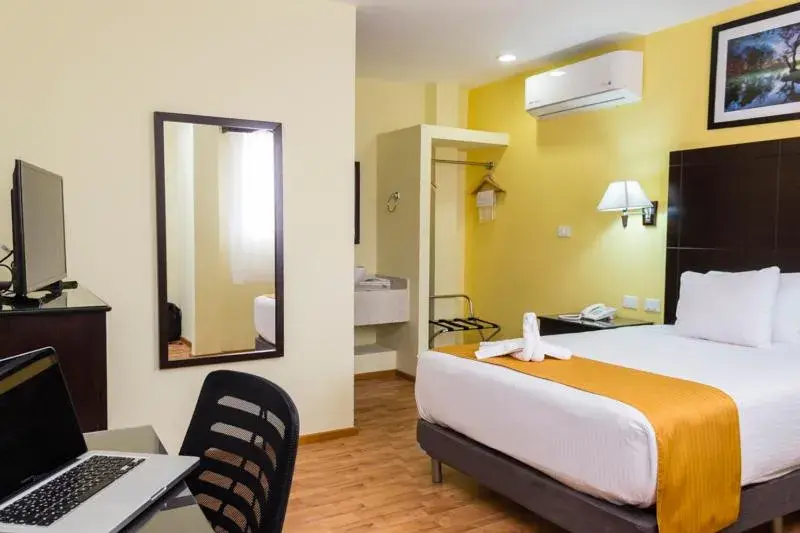 Bed in Hotel Madan Cárdenas Bed in Hotel Madan Cárdenas