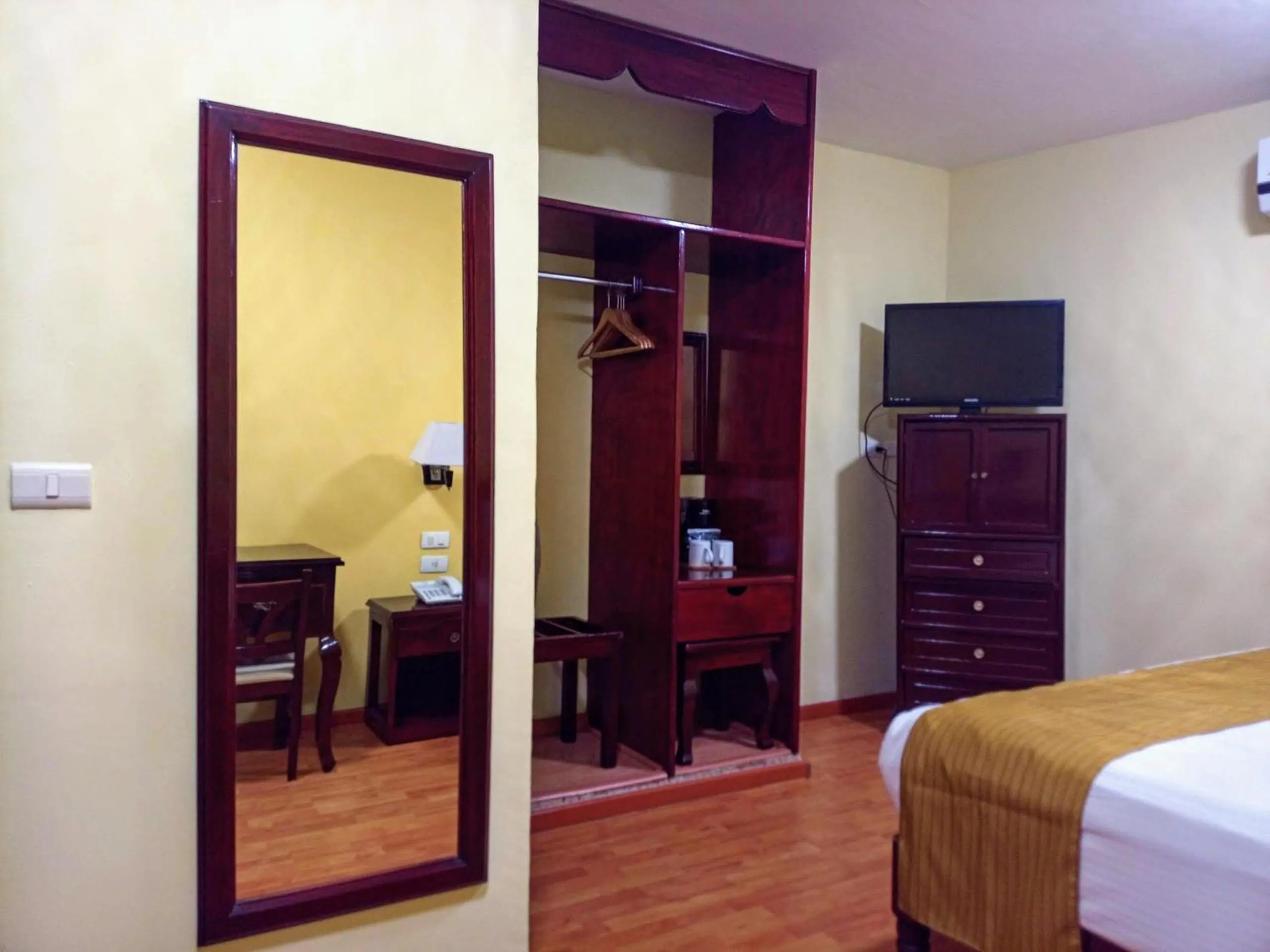 Bed in Hotel Madan Cárdenas