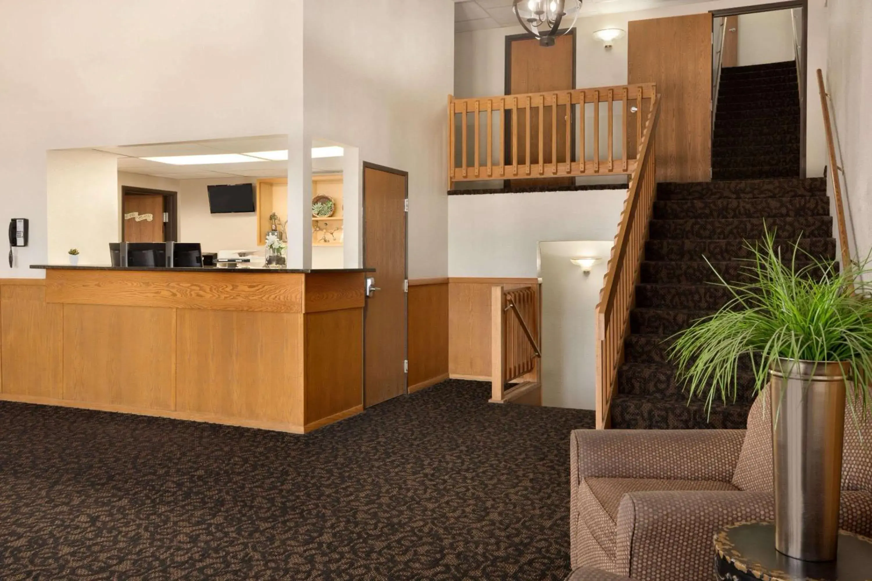 Lobby or reception in Travelodge by Wyndham Jefferson City Lobby or reception in Travelodge by Wyndham Jefferson City