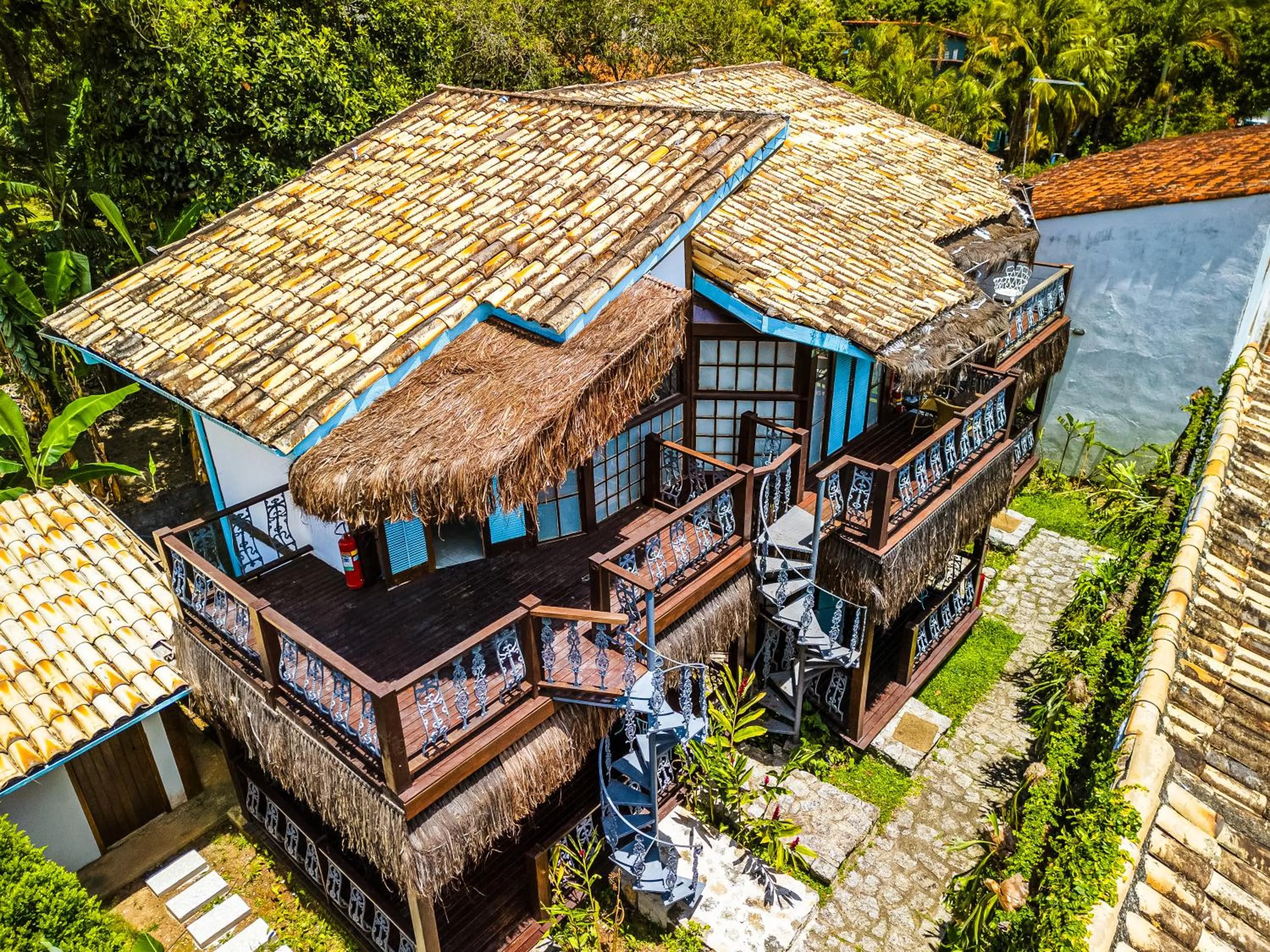 Property building in VELINN Pousada Guarubela Villa Vittoria