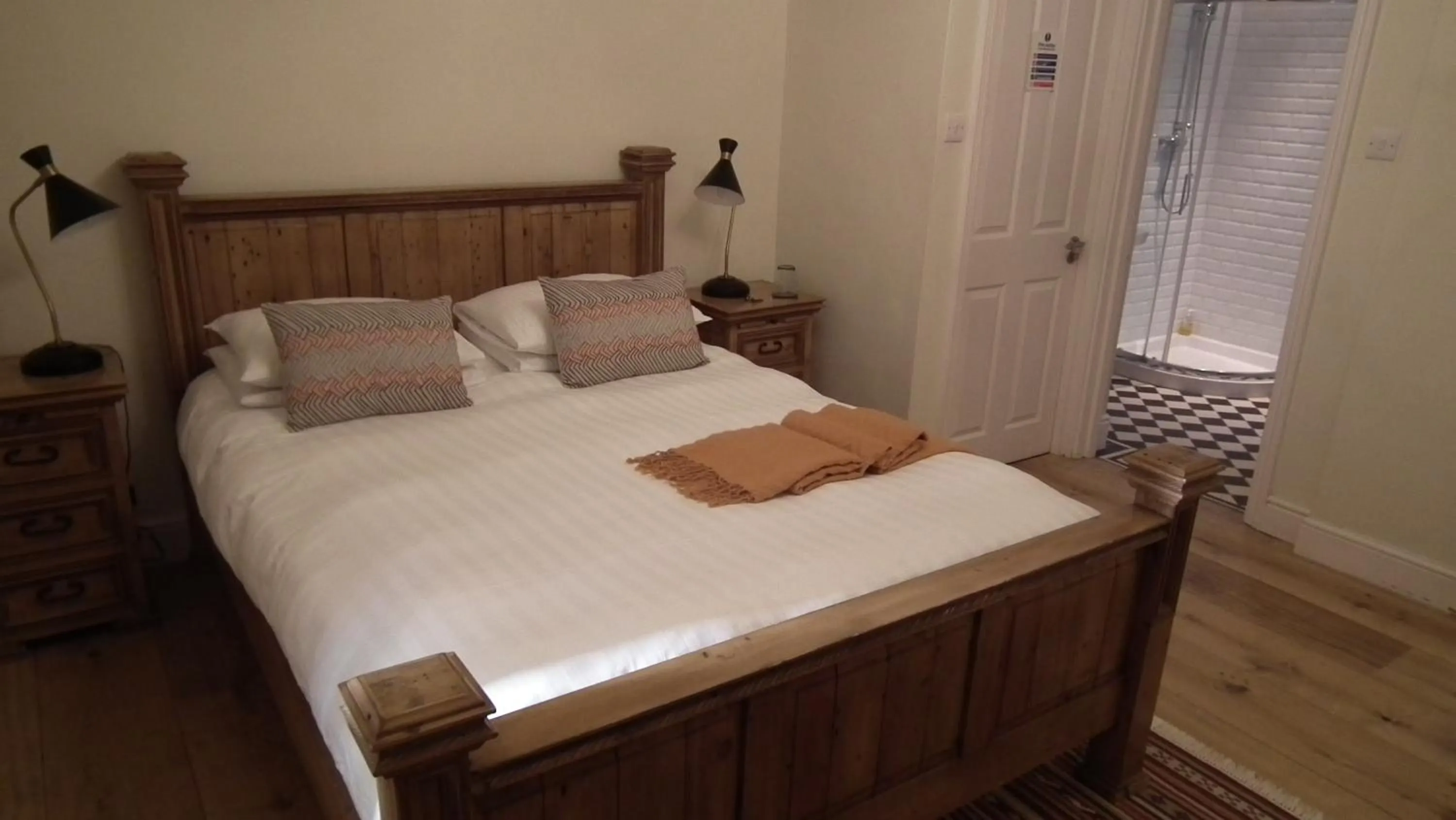 Bed in The Kingsley at Eversley