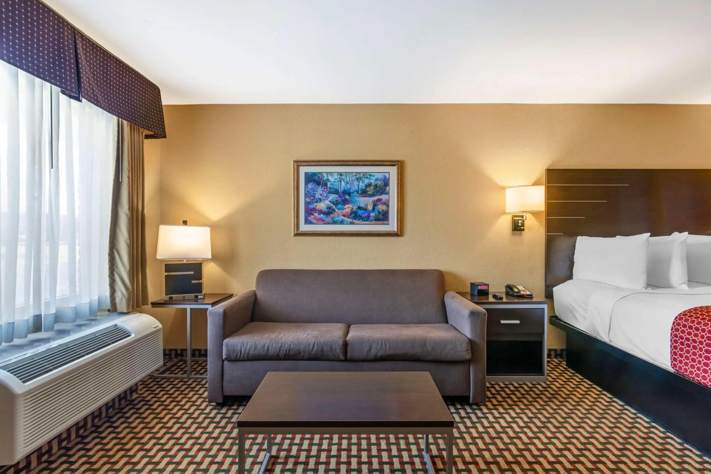 Bedroom, Bed in Best Western Bradford Inn