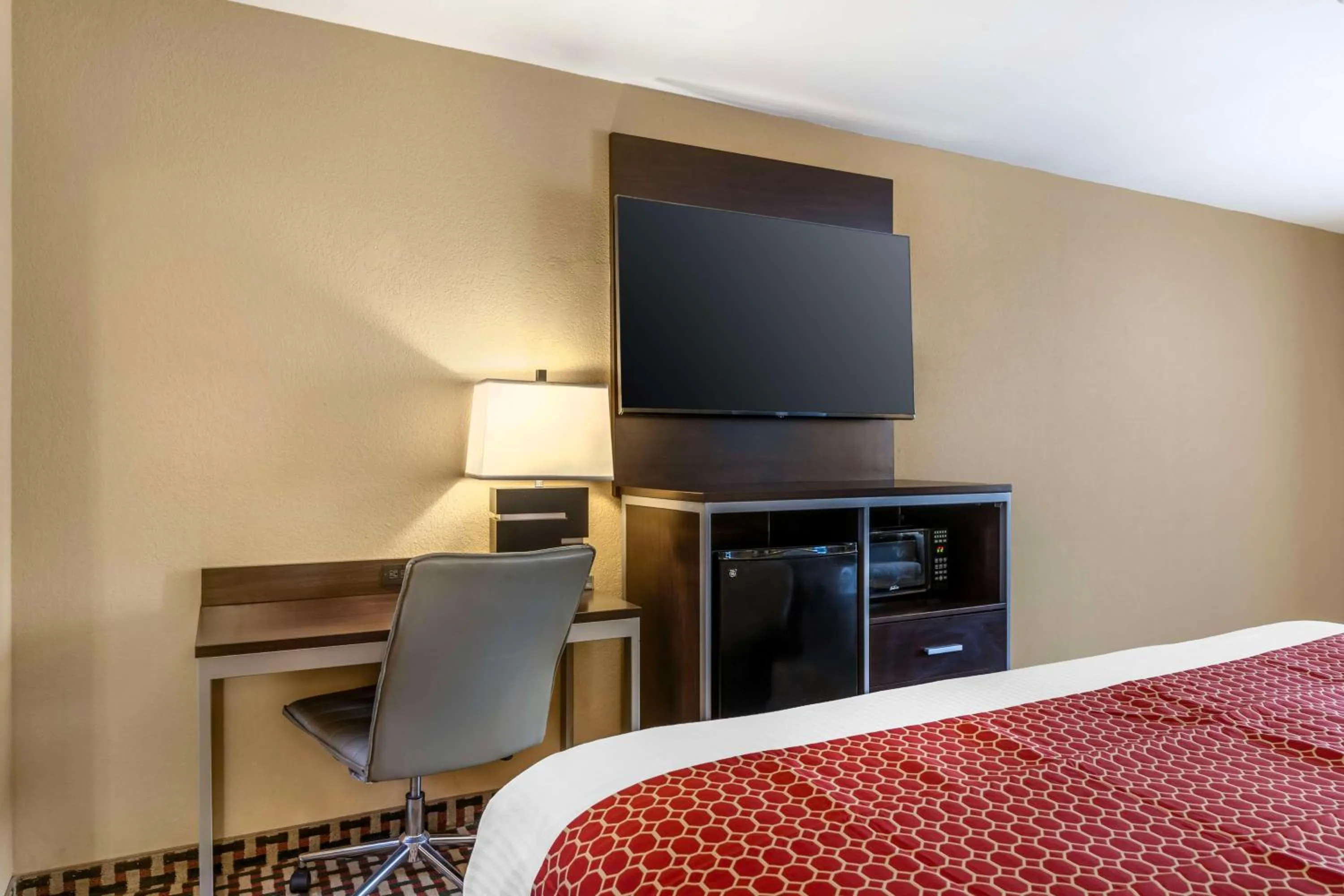 Bedroom, Bed in Best Western Bradford Inn