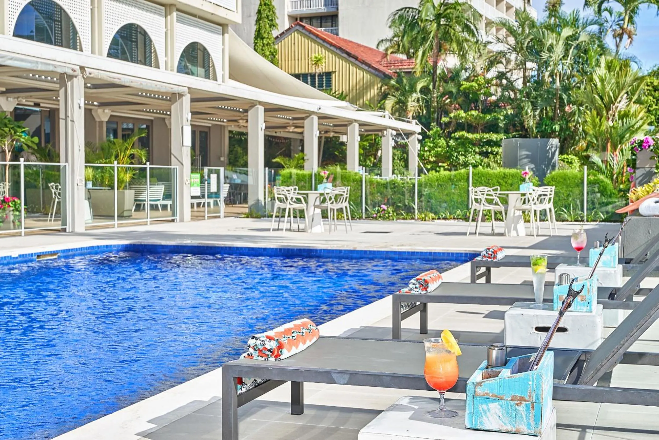 Swimming pool in Cairns Harbourside Hotel