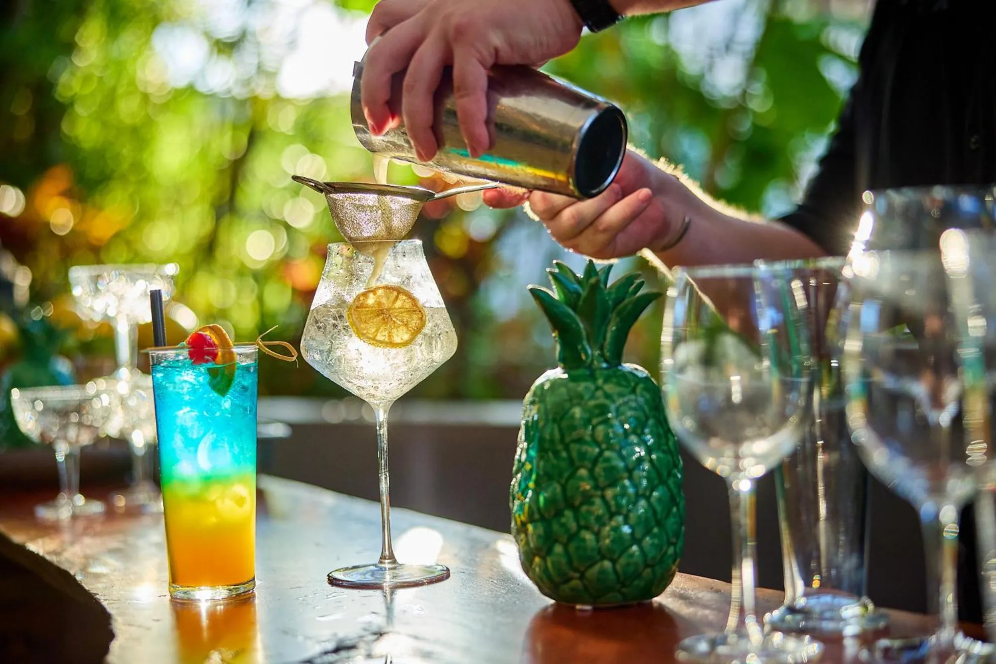 Lounge or bar in Cairns Harbourside Hotel