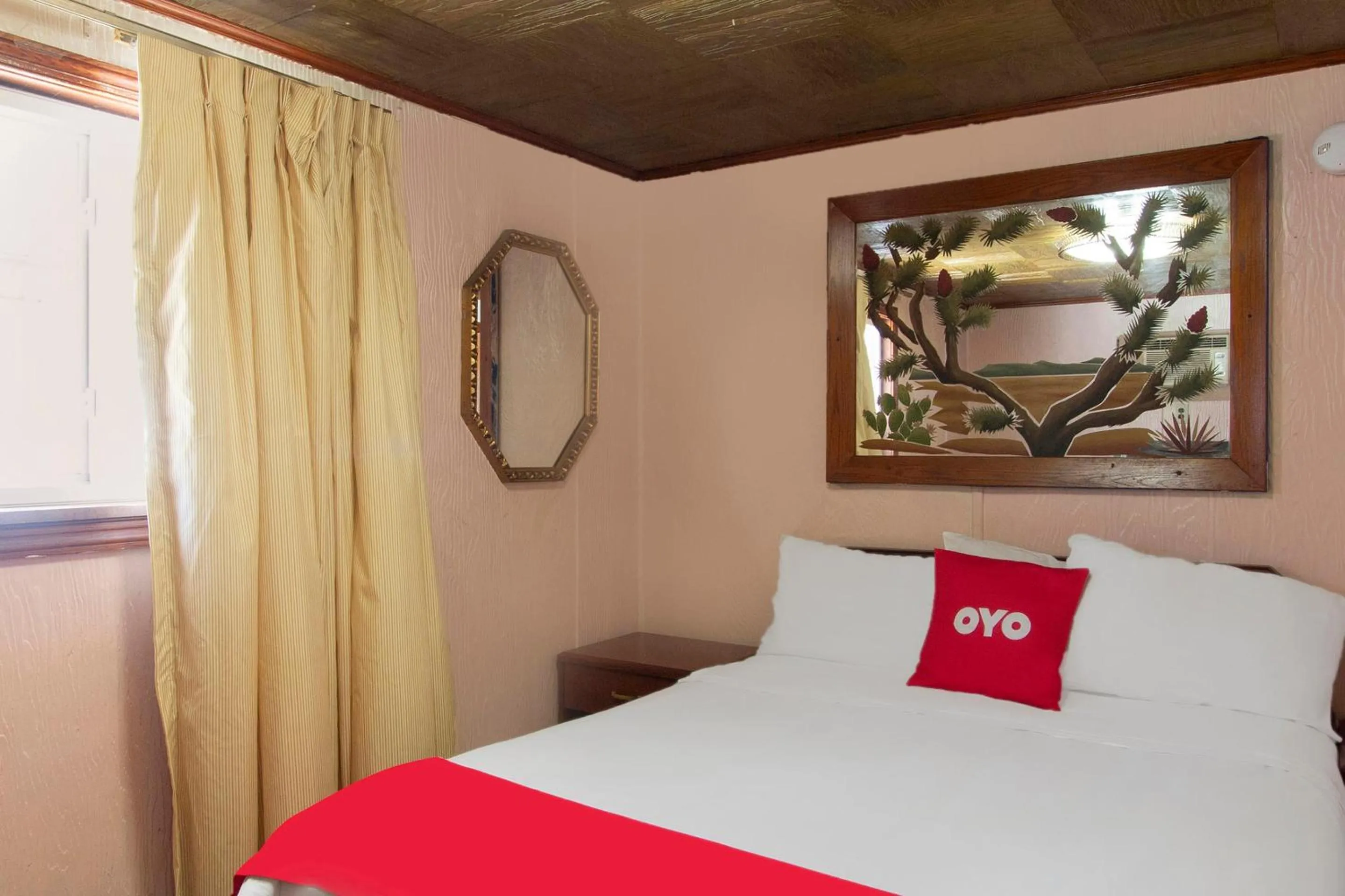 Bedroom, Bed in OYO Hotel Wilkes-Barre East