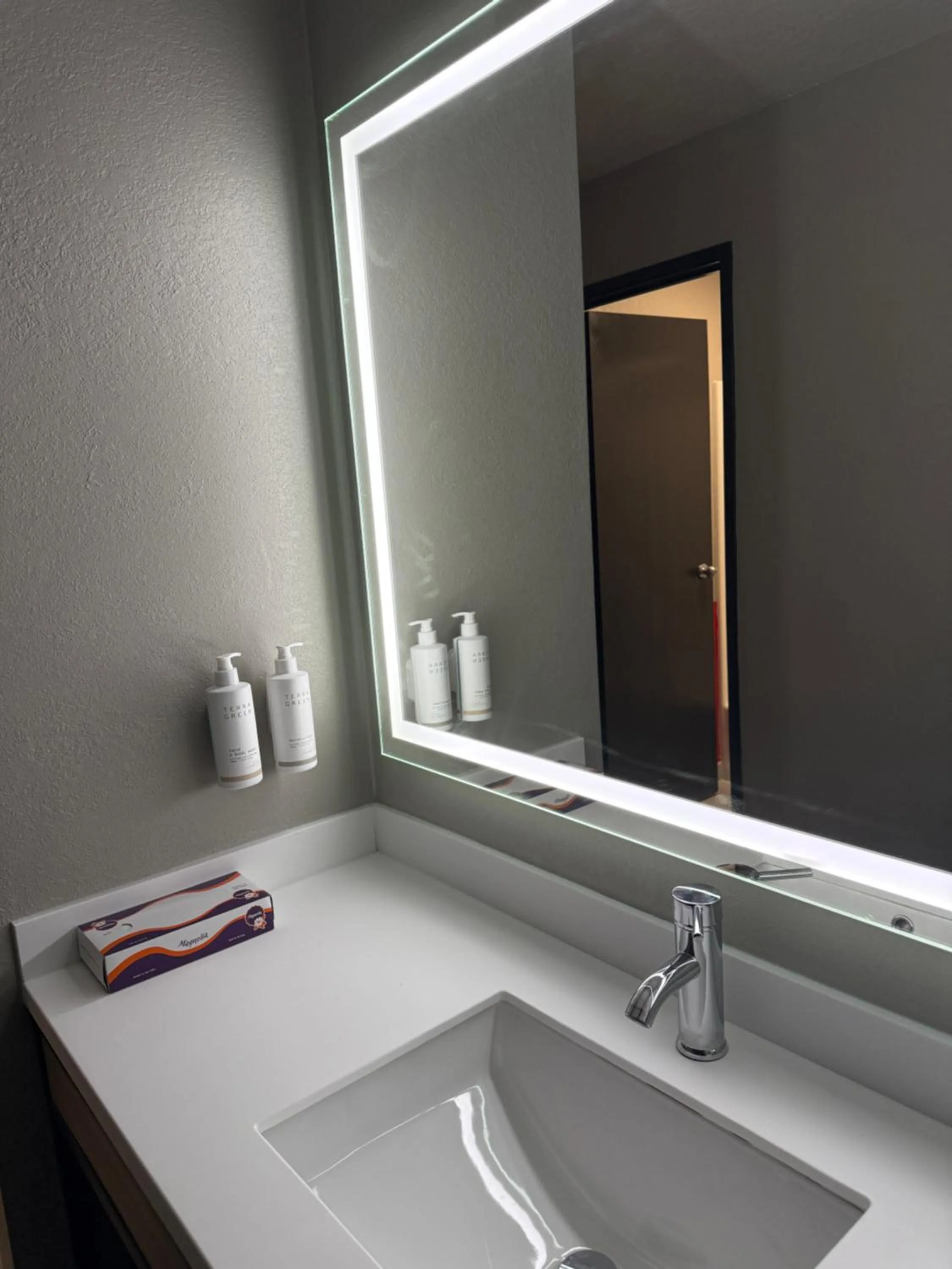 Bathroom in Super 8 by Wyndham Richfield Cleveland