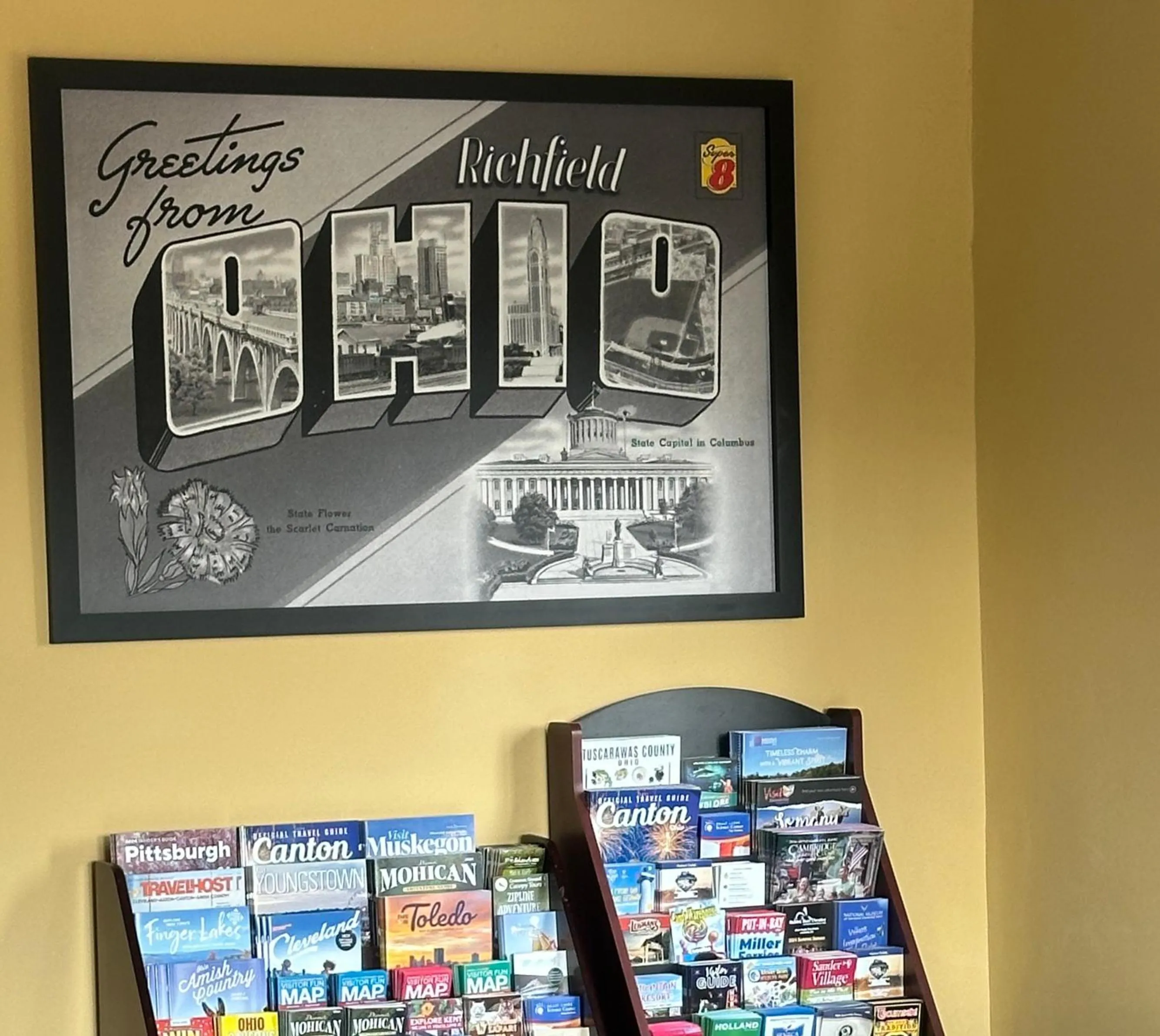 Lobby or reception in Super 8 by Wyndham Richfield Cleveland