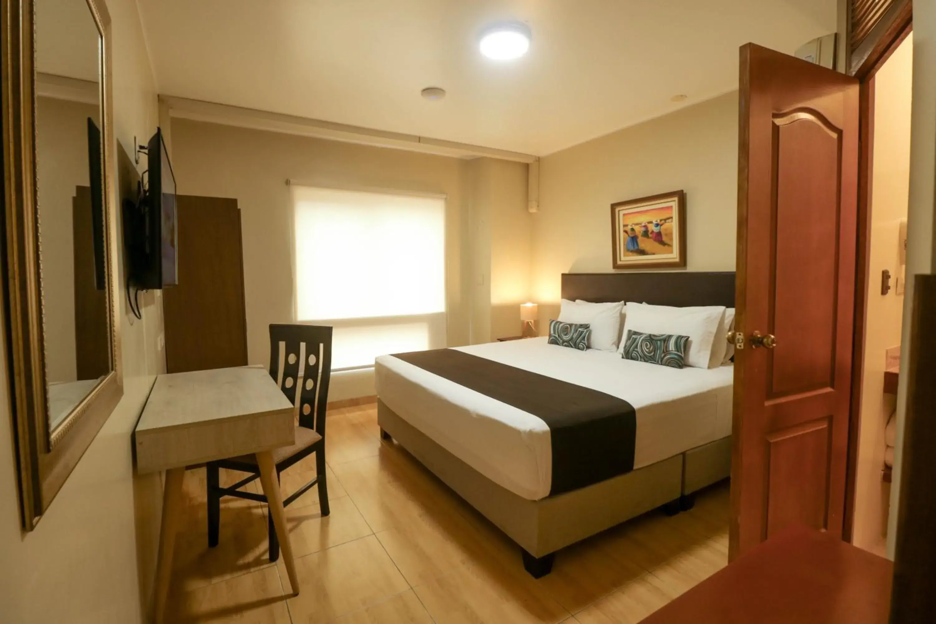 Photo of the whole room, Bed in Epiqus Hotel Photo of the whole room, Bed in Epiqus Hotel