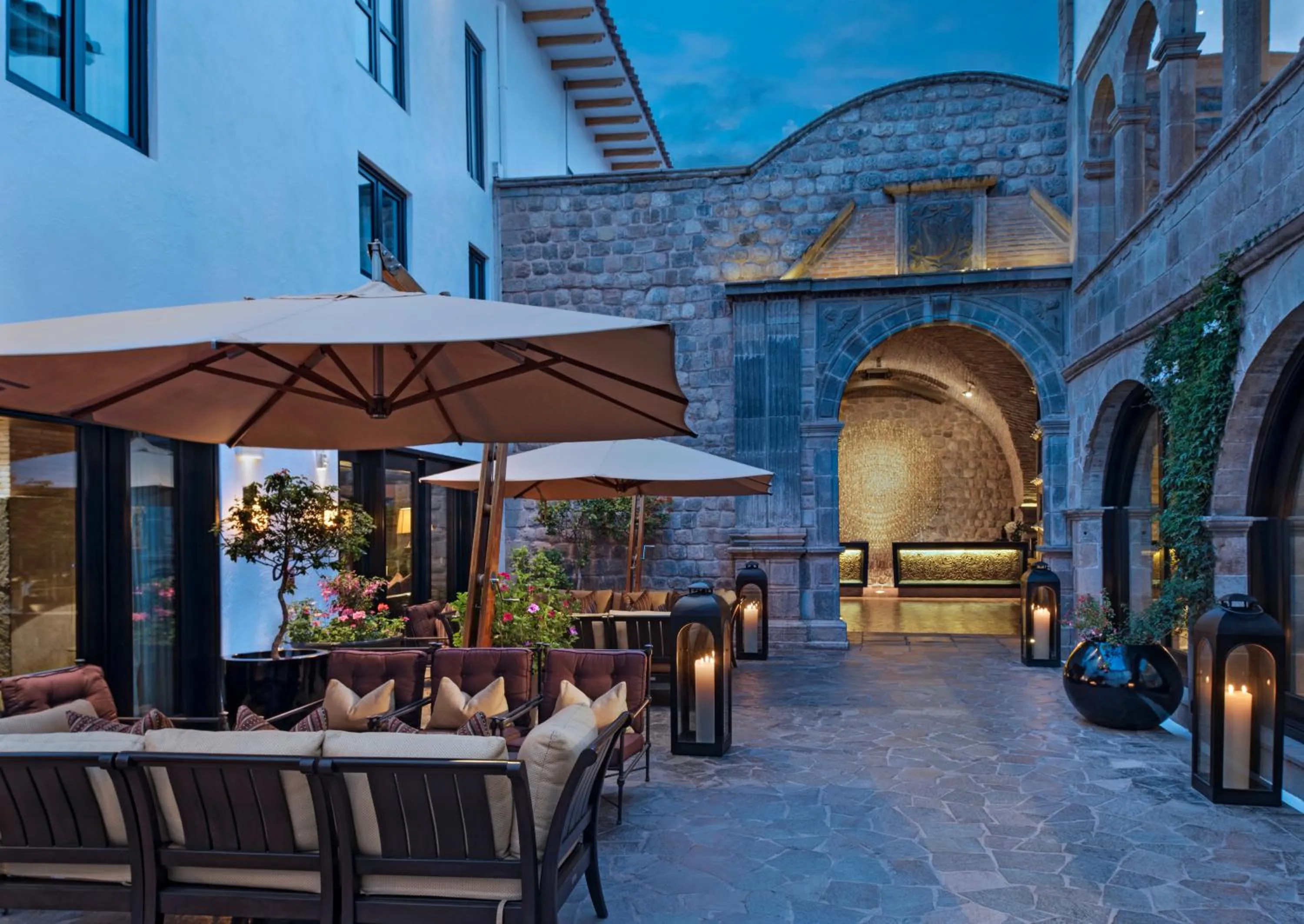 Facade/entrance in JW Marriott El Convento Cusco