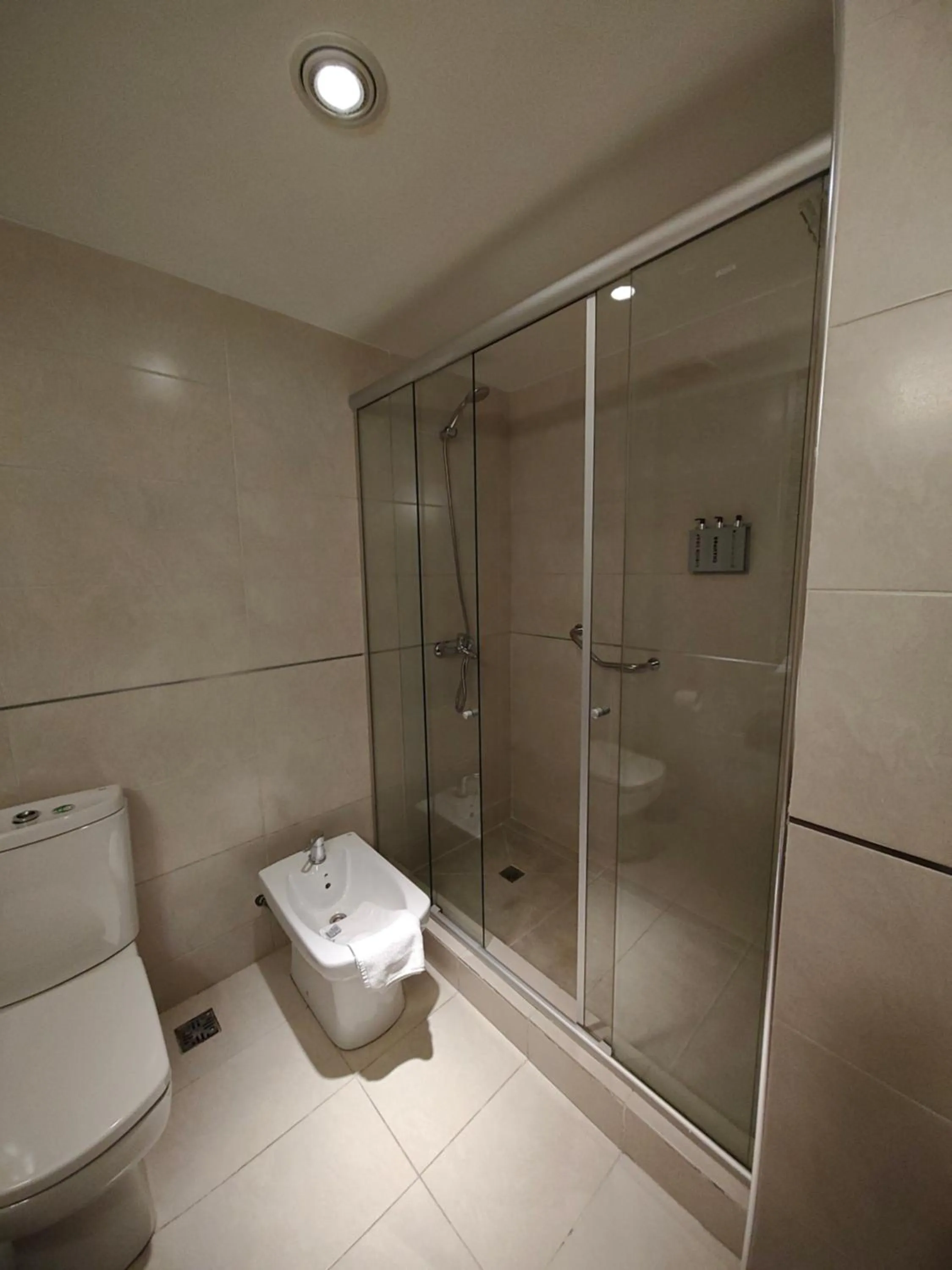 Bathroom in Hotel Bahia Redonda