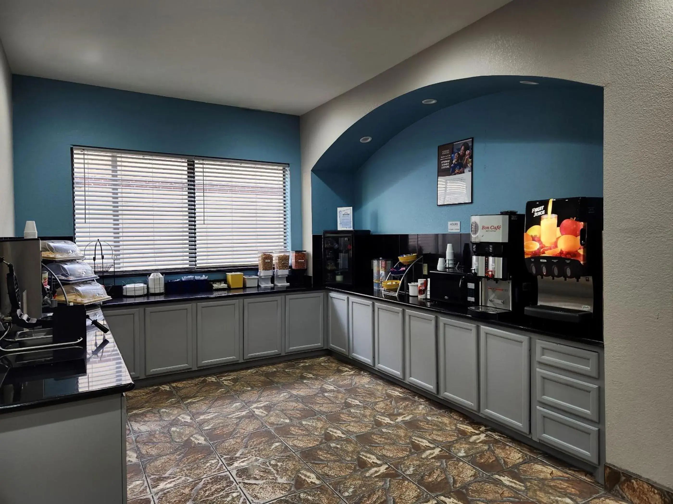 Breakfast in Days Inn by Wyndham Kemah Breakfast in Days Inn by Wyndham Kemah