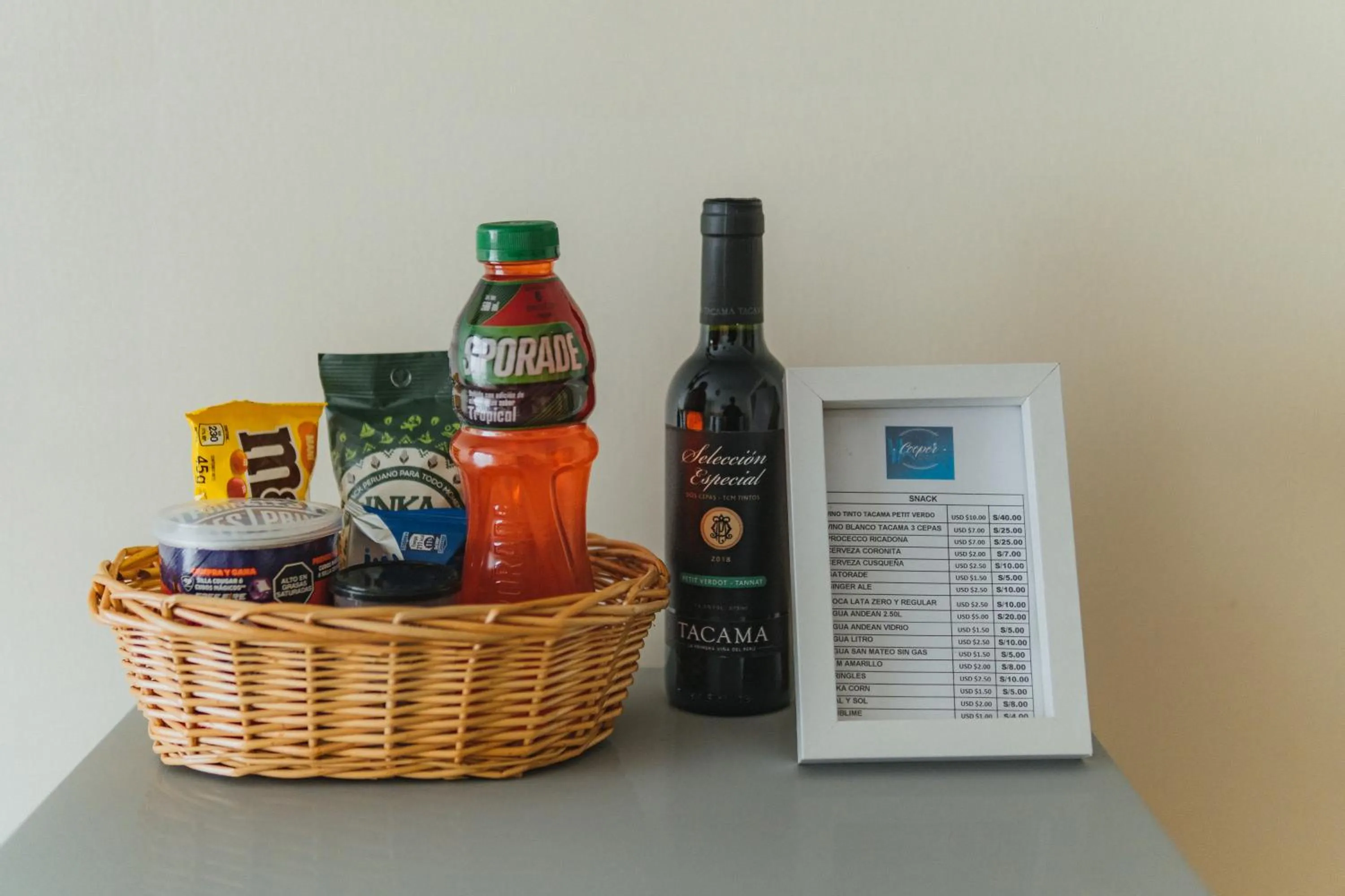 Drinks in Cooper Hotel Boutique