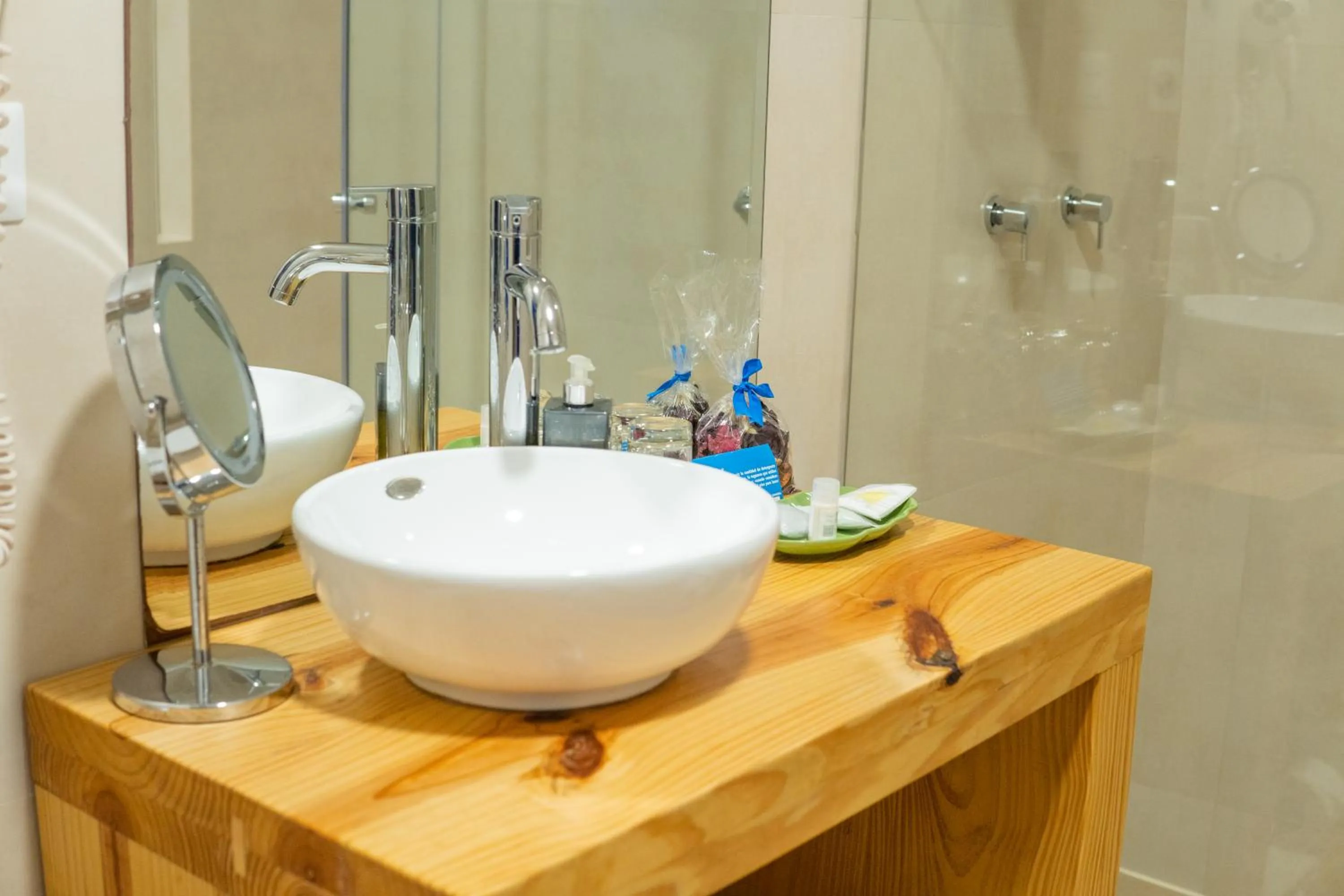 Bathroom in Cooper Hotel Boutique