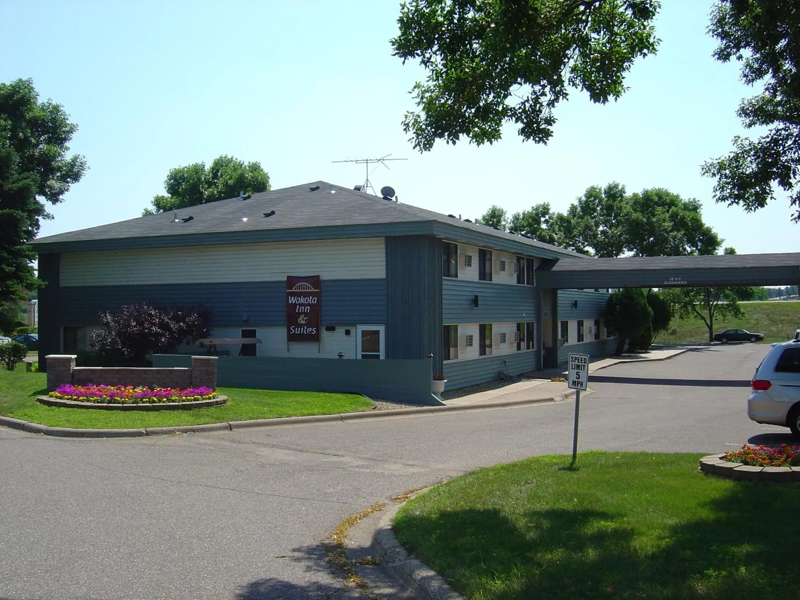 Wakota Inn and Suites Wakota Inn and Suites