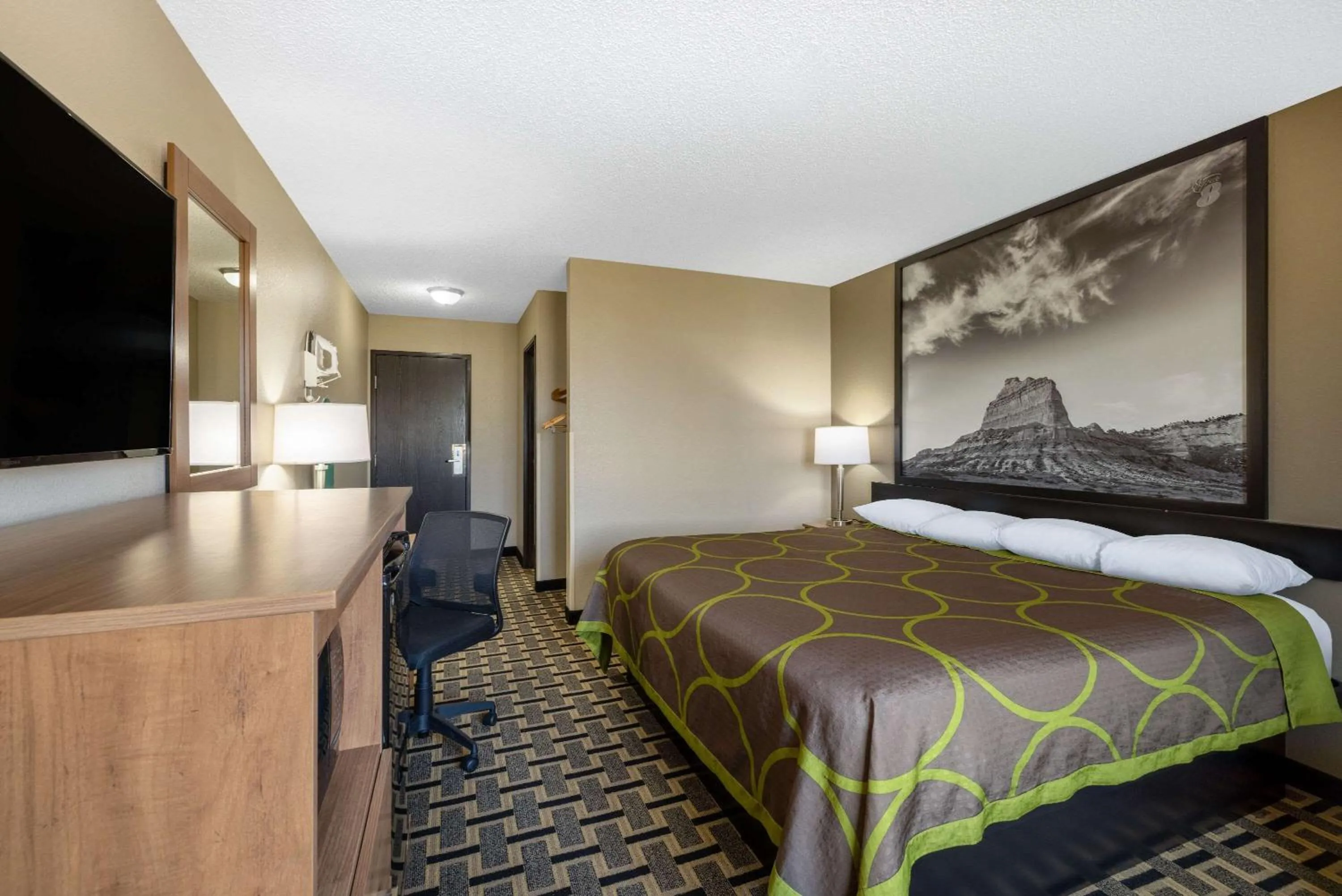 Bedroom, Bed in Super 8 by Wyndham O Neill NE