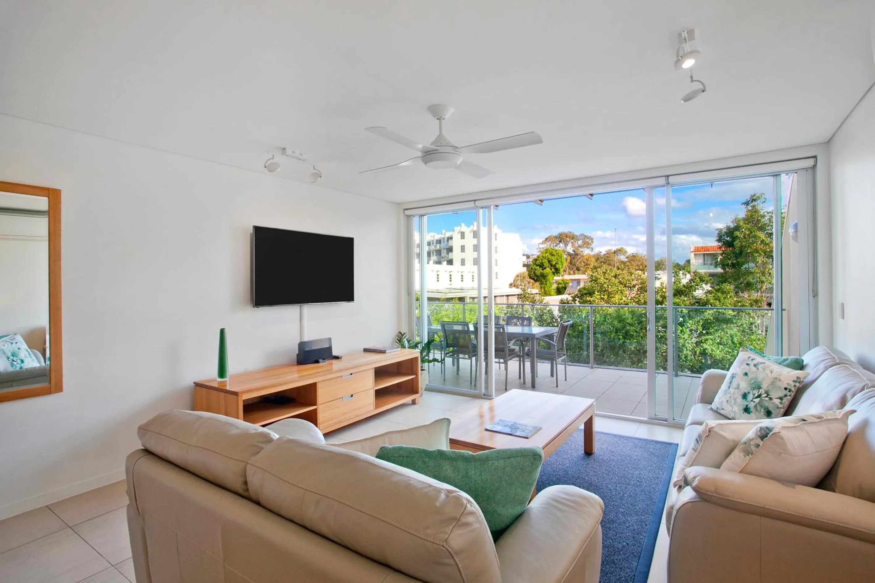 Living room in Maison Noosa