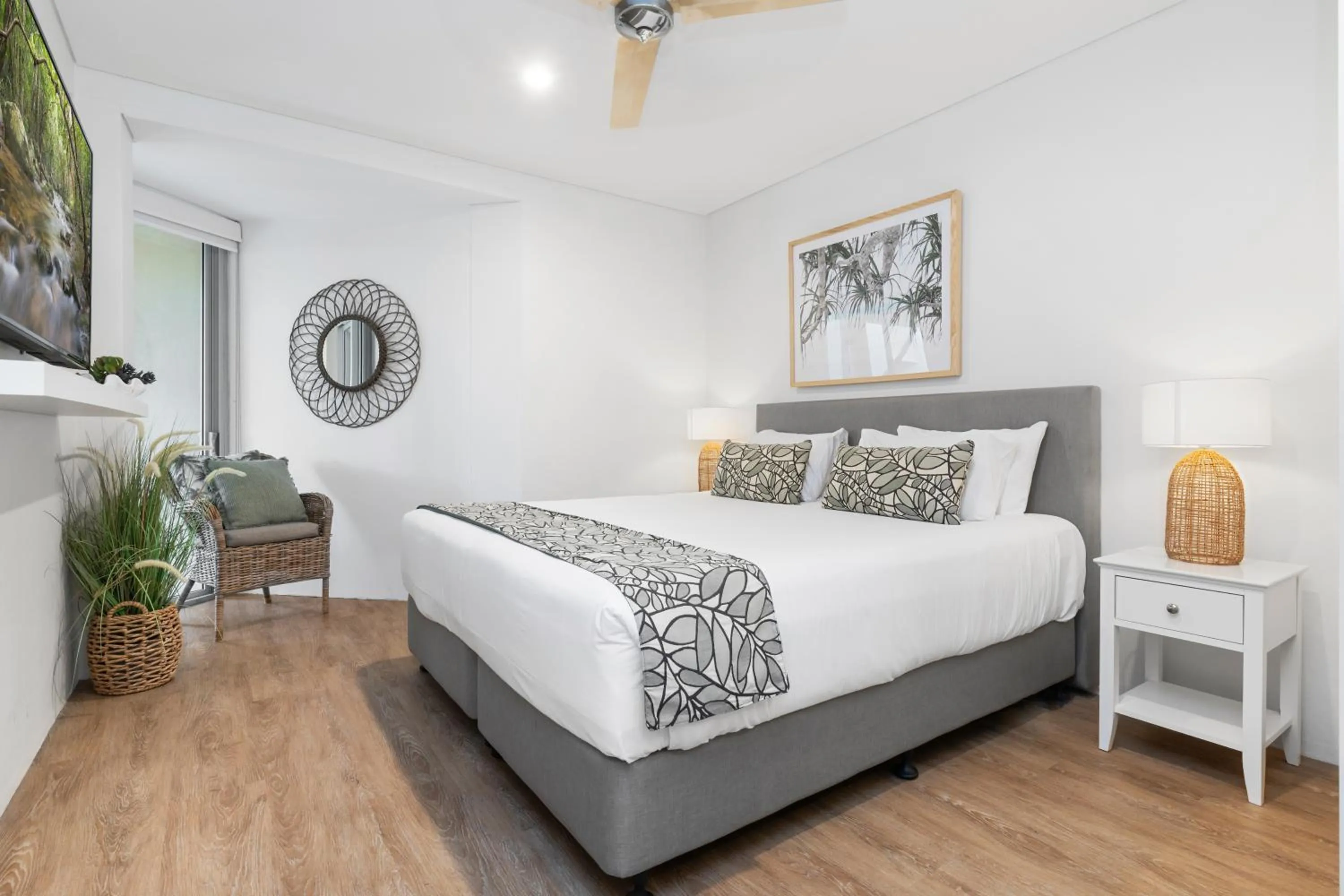 Bedroom, Bed in Maison Noosa