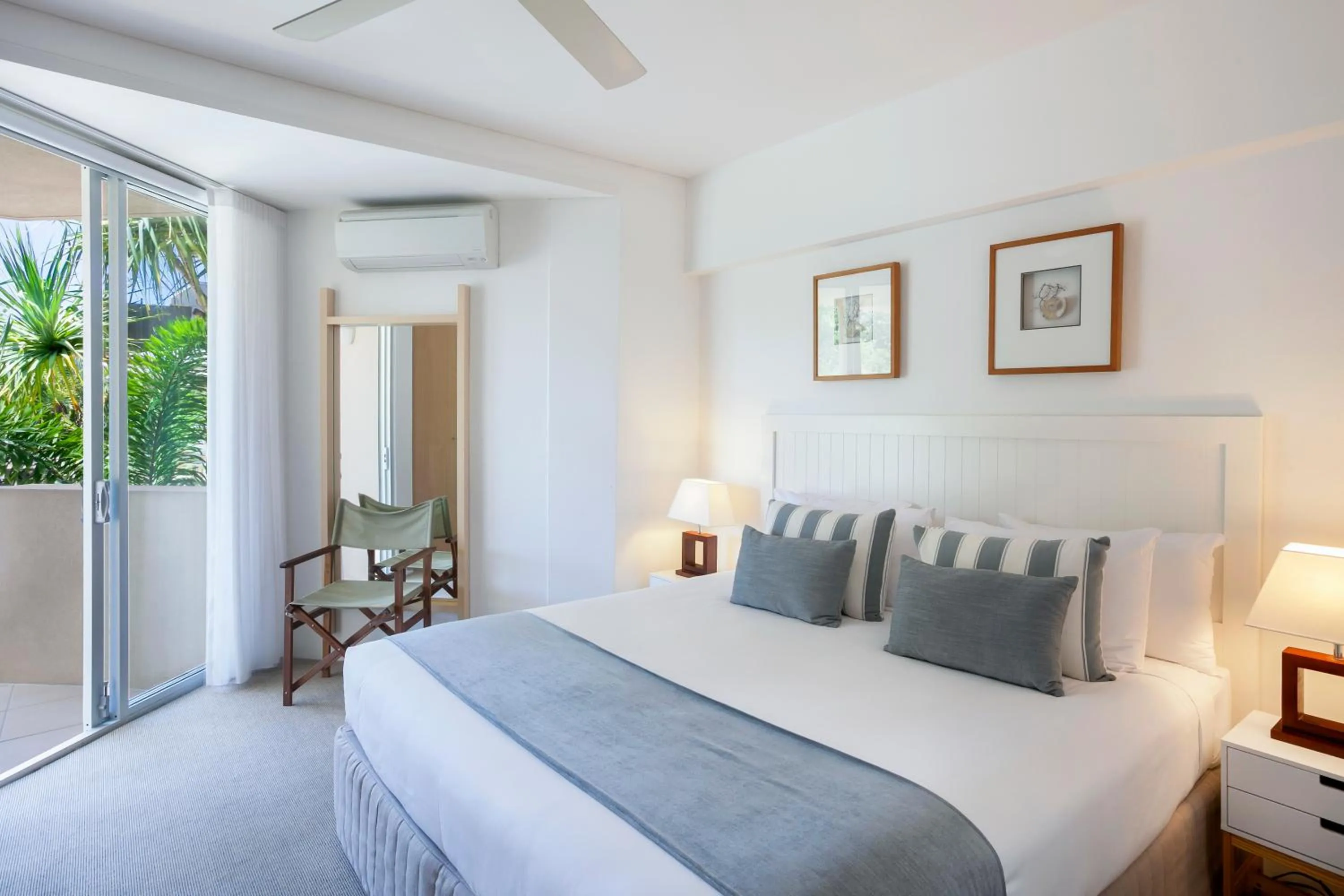 Bedroom, Bed in Maison Noosa