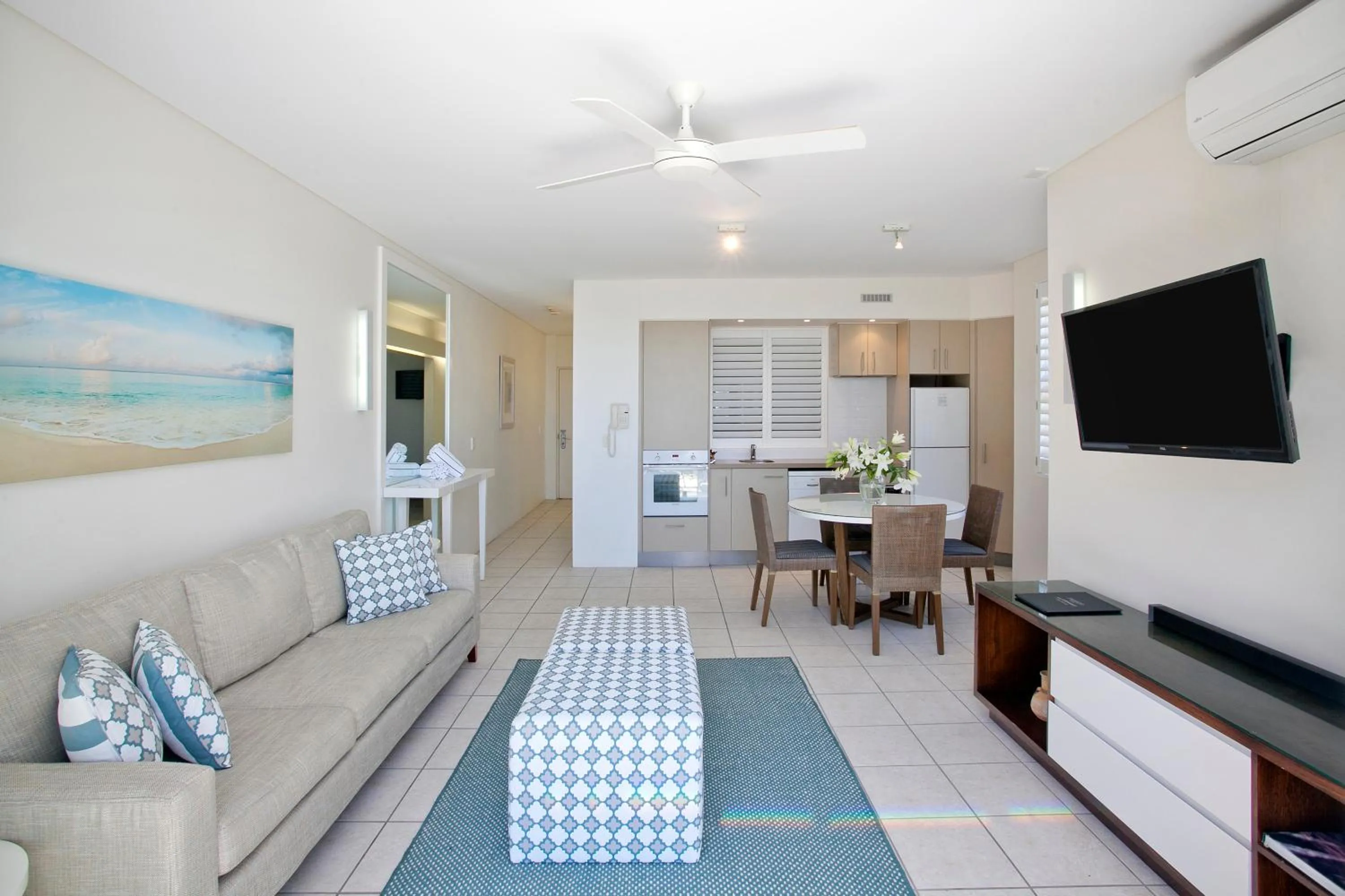 Living room in Maison Noosa