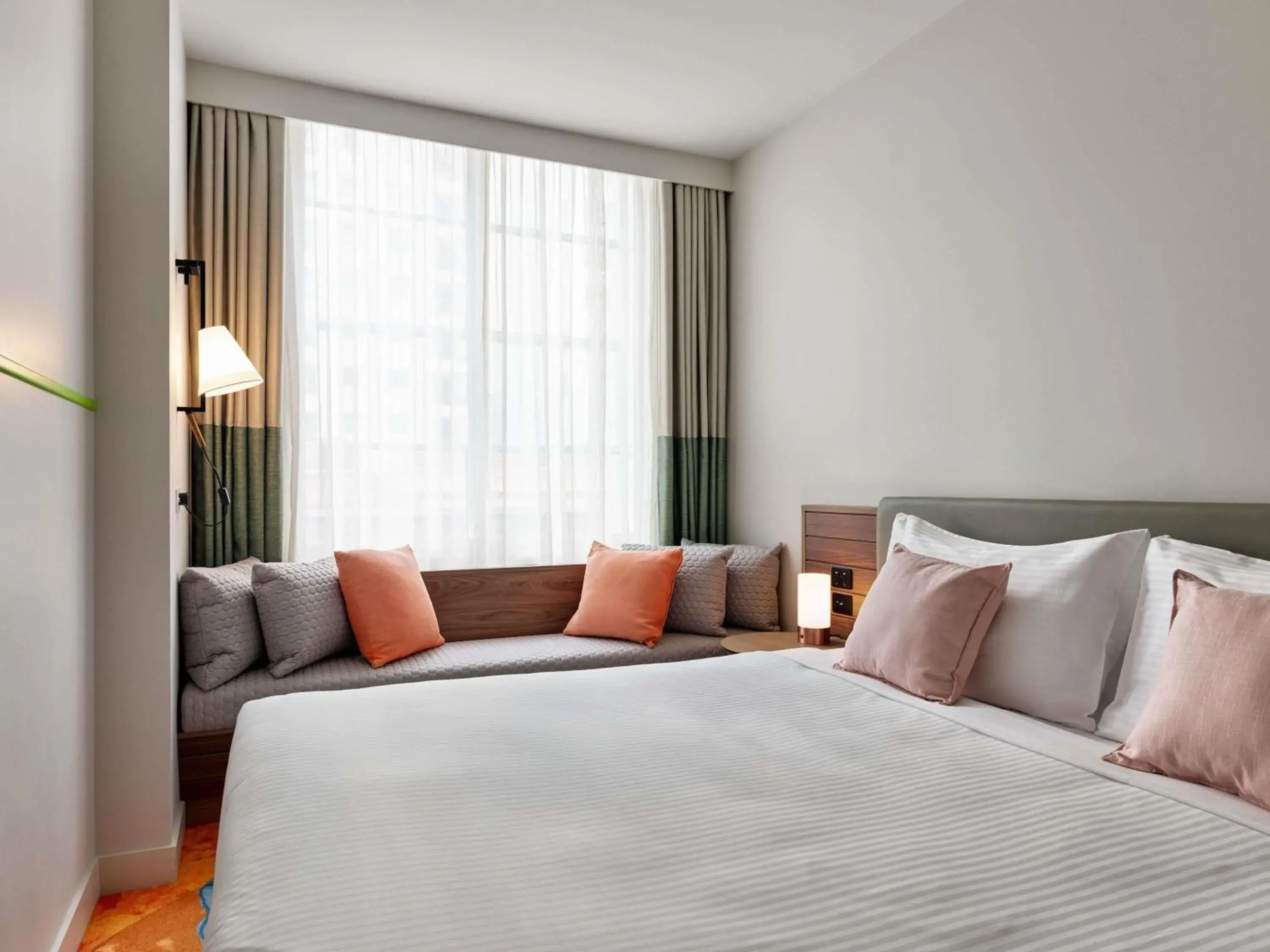 Deluxe King Room in The Clarence Hotel Sydney Deluxe King Room in The Clarence Hotel Sydney