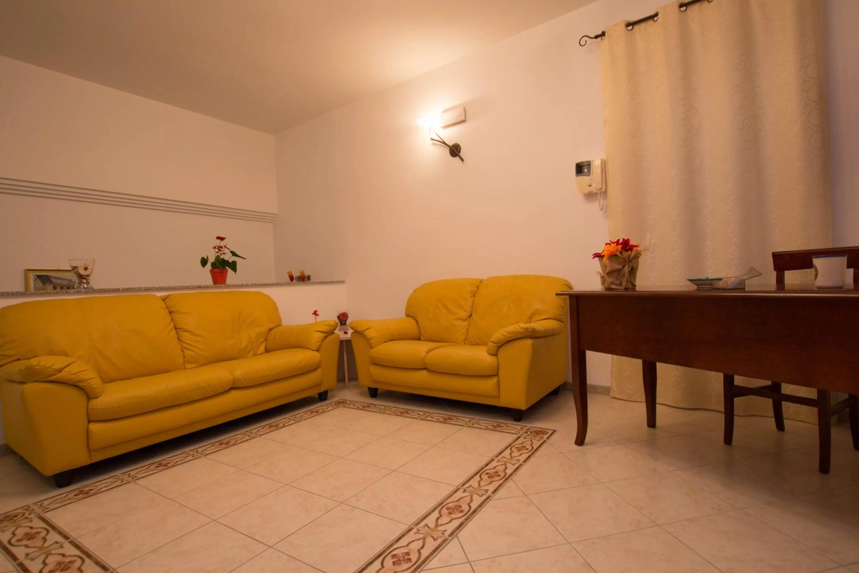 Lobby or reception in Noto Bedda Bed&Breakfast