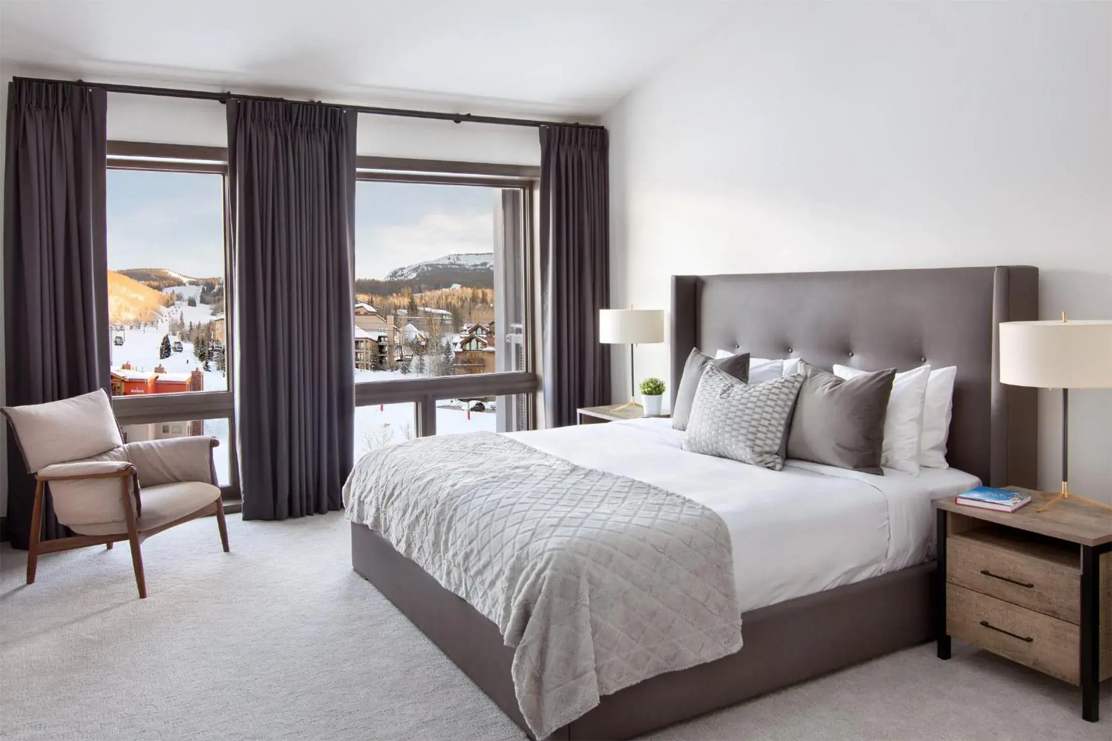 Bed in Limelight Hotel Snowmass Bed in Limelight Hotel Snowmass