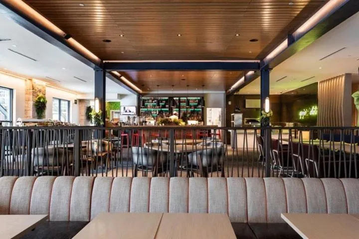 Restaurant/places to eat in Limelight Hotel Snowmass