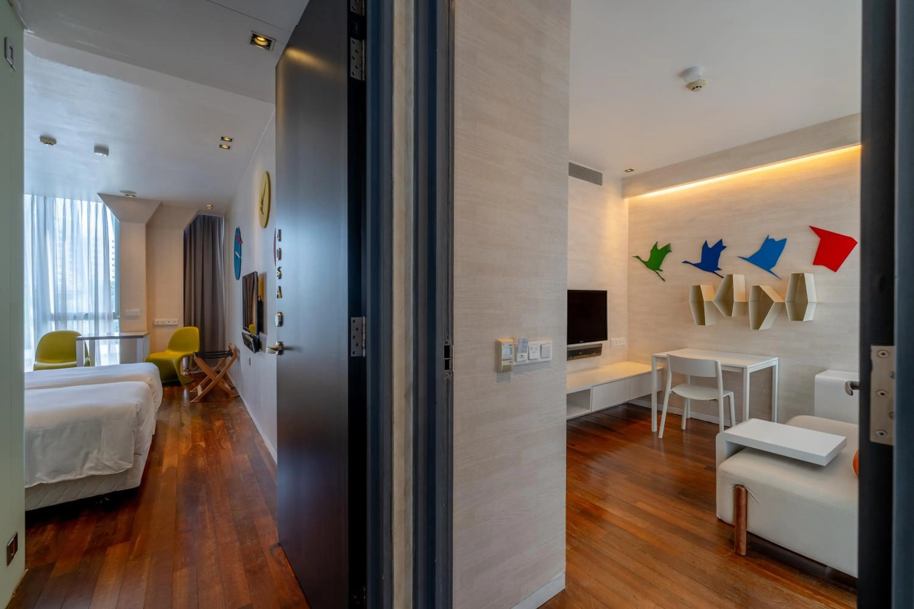 Photo of the whole room in ST Residences Novena