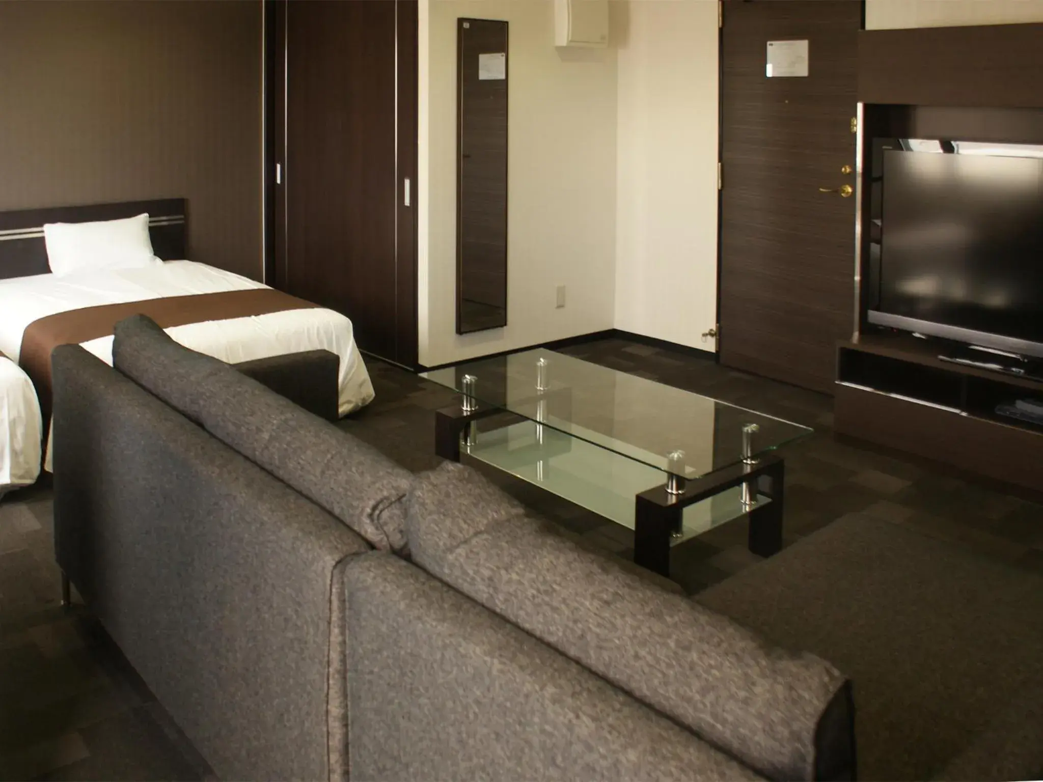 Photo of the whole room, Bed in HOTEL LiVEMAX BUDGET Naha Photo of the whole room, Bed in HOTEL LiVEMAX BUDGET Naha
