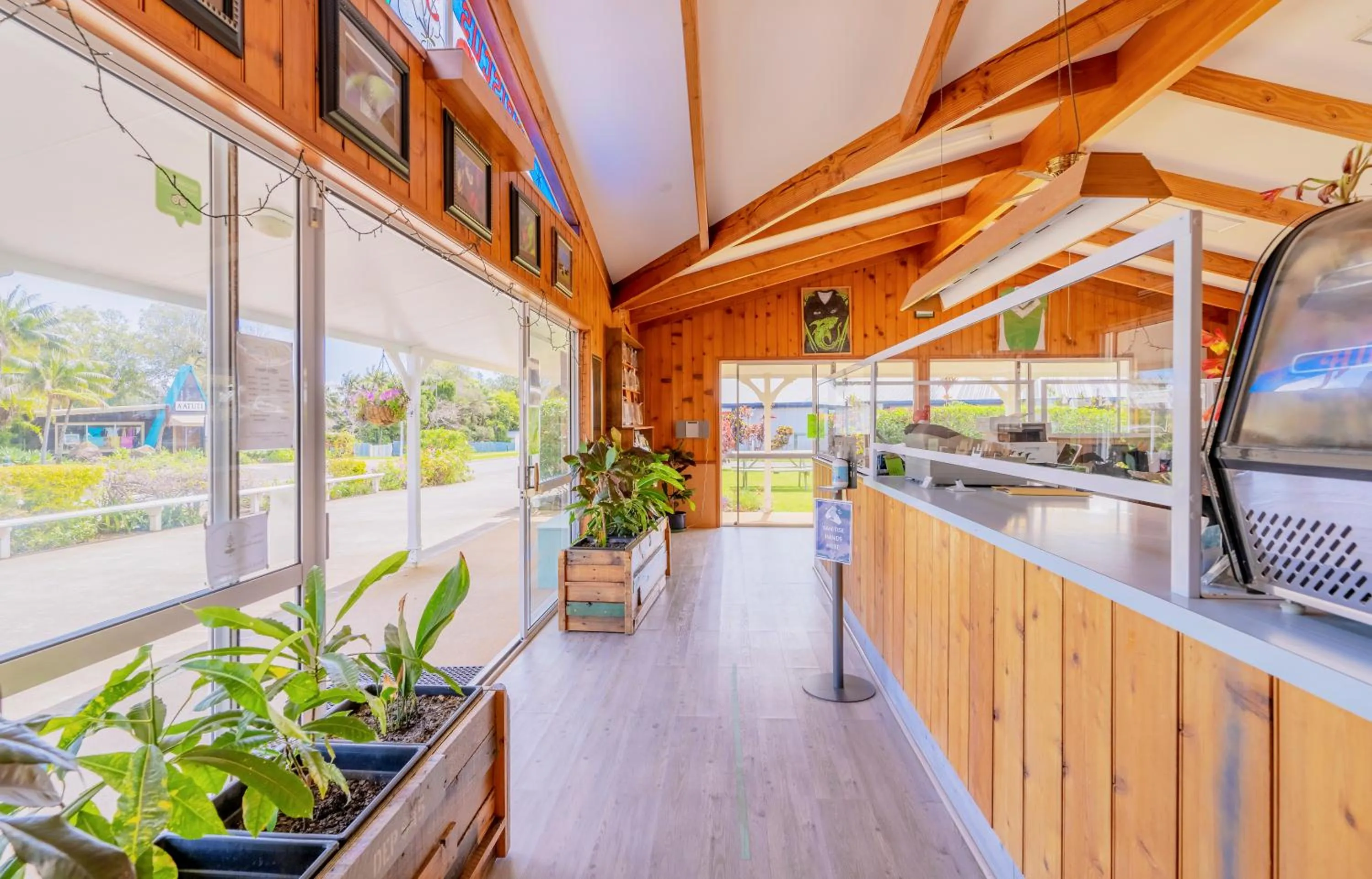 Lobby or reception in Aloha Apartments