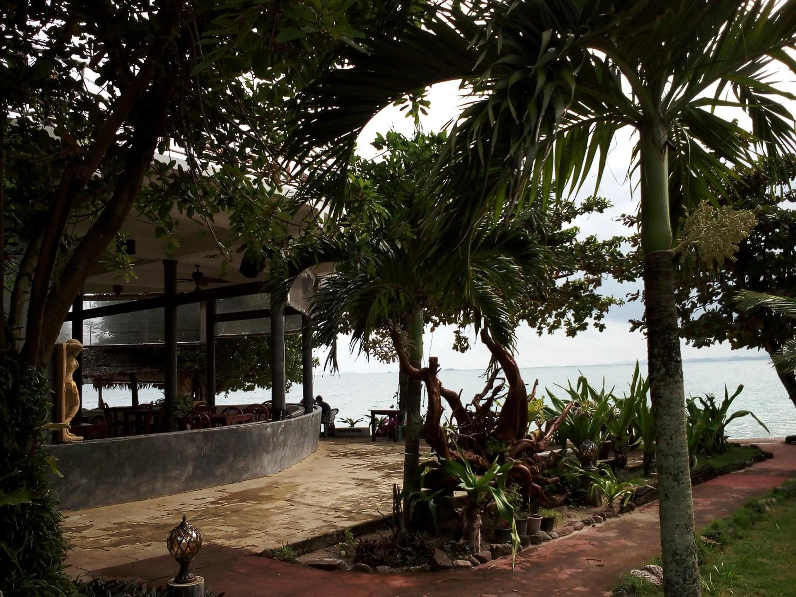 Day in Yao Yai Beach Resort