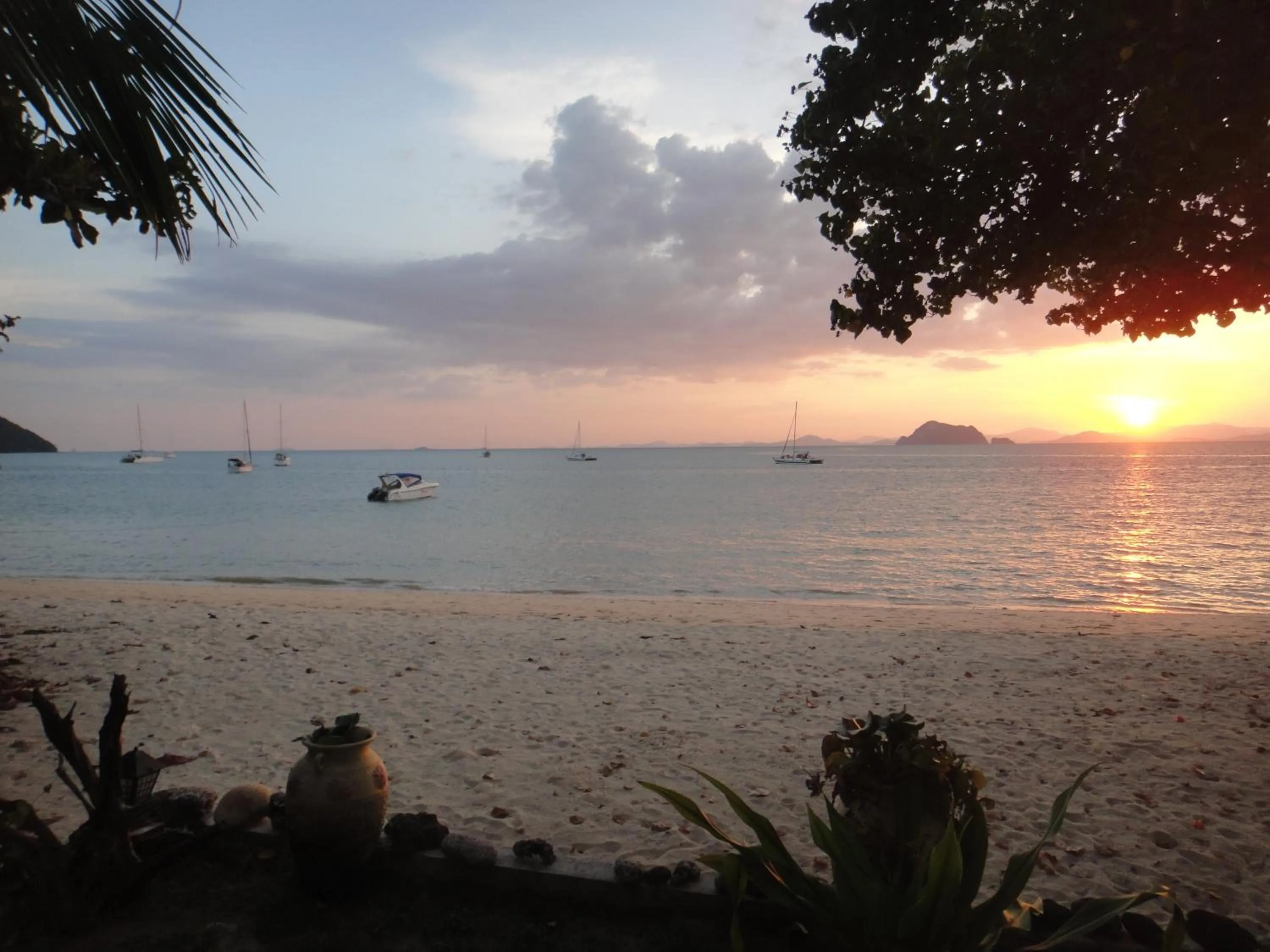 Beach in Yao Yai Beach Resort