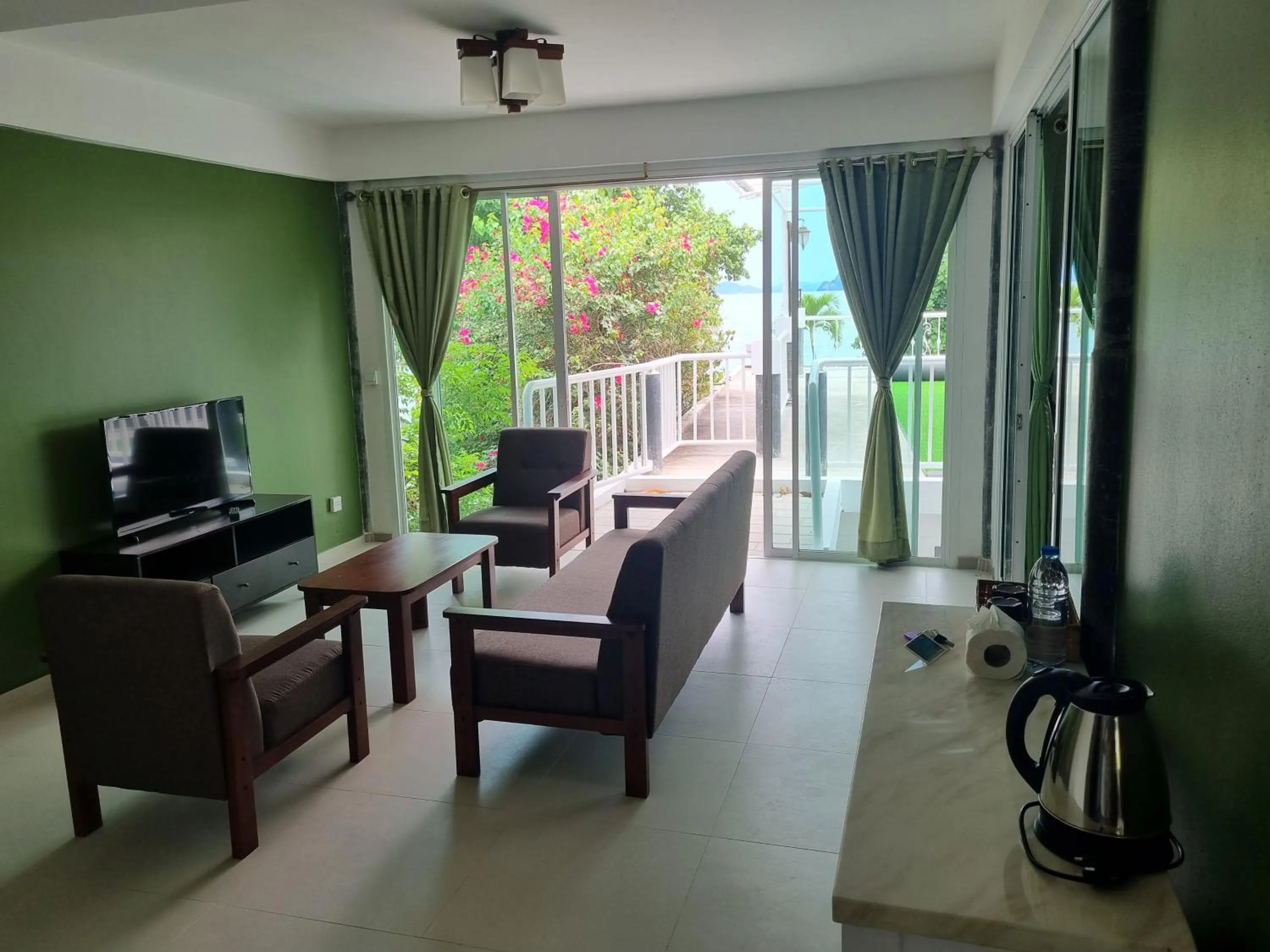 Yao Yai Beach Resort