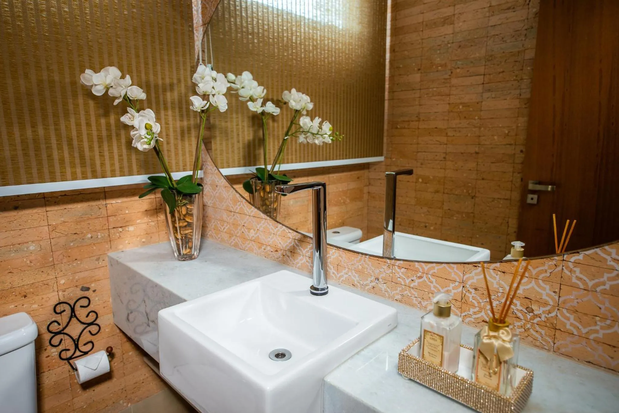 Toilet in Hotel Estilo de Minas