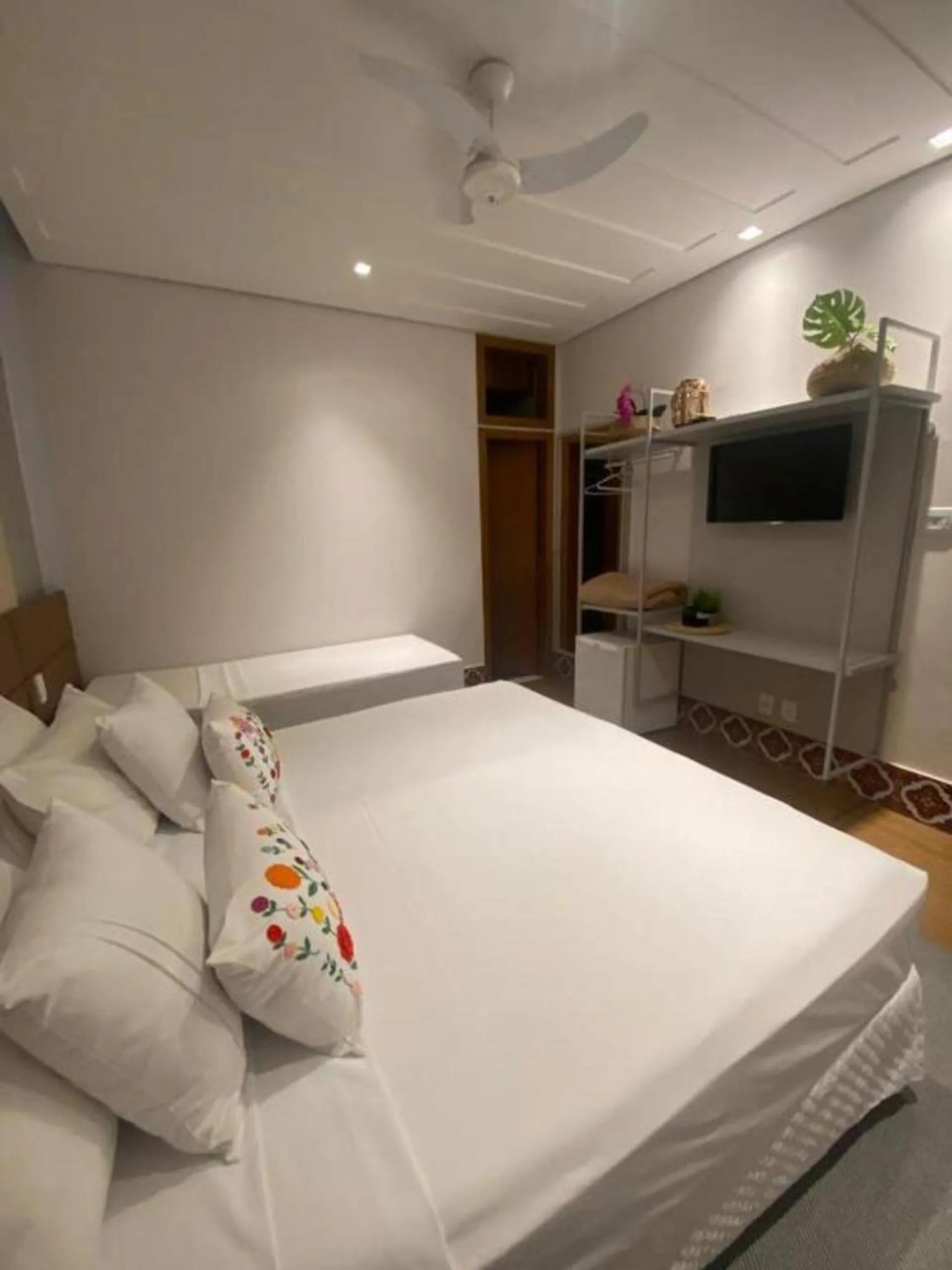 Bedroom, Bed in Hotel Estilo de Minas