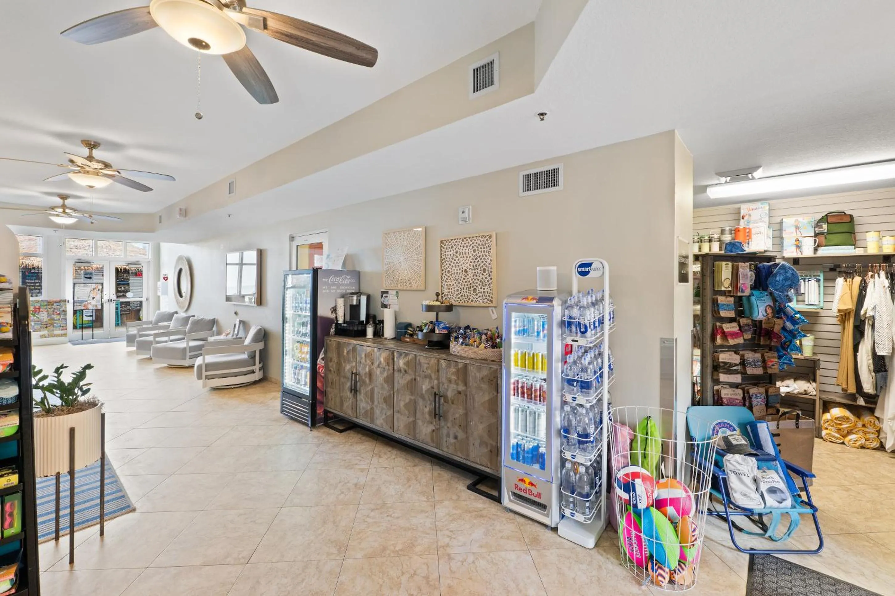 On-site shops in Calypso Beach Resort