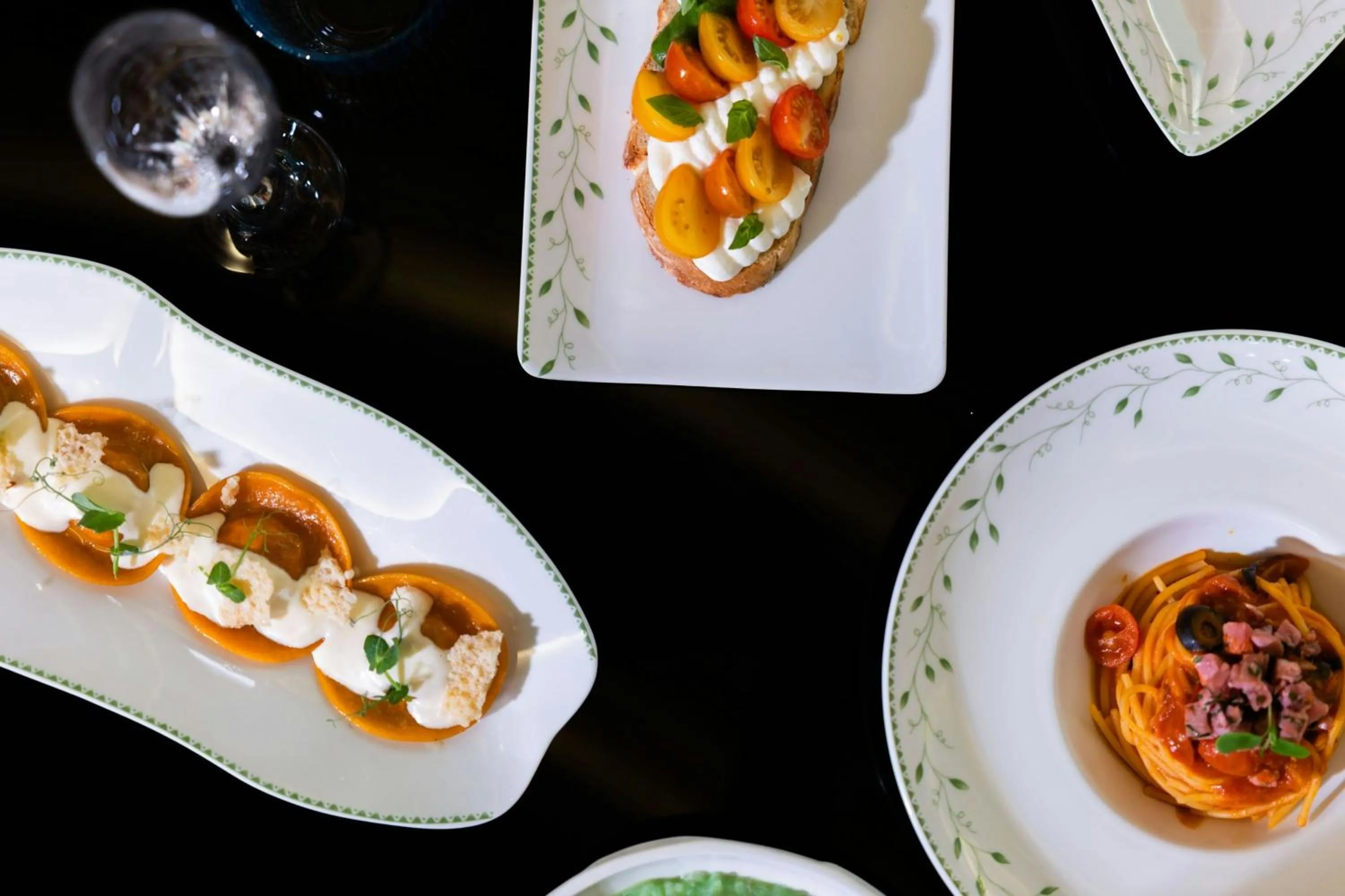 Restaurant/places to eat in The Ritz-Carlton, Riyadh