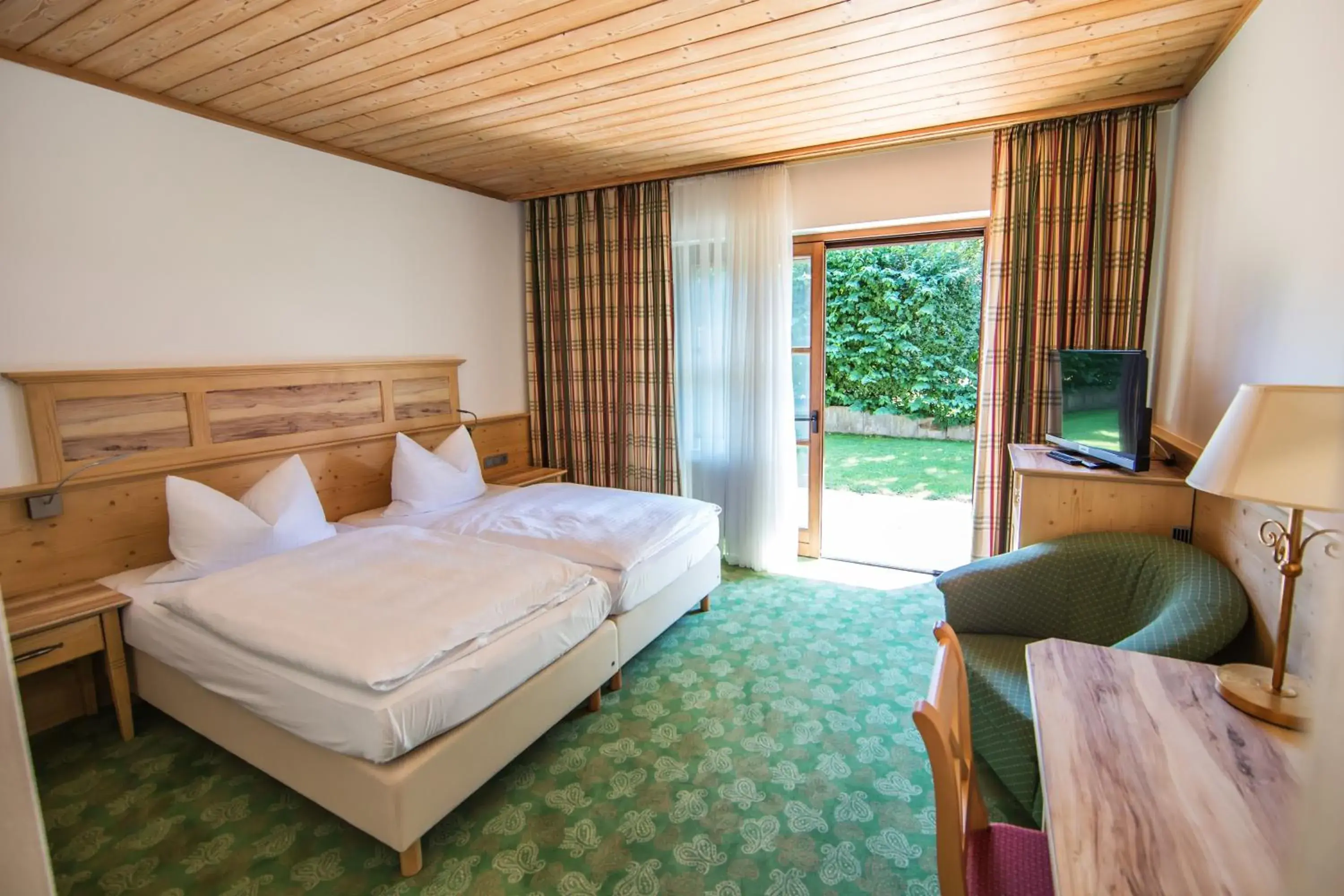 Standard Double Room in Glasl's Landhotel Standard Double Room in Glasl's Landhotel