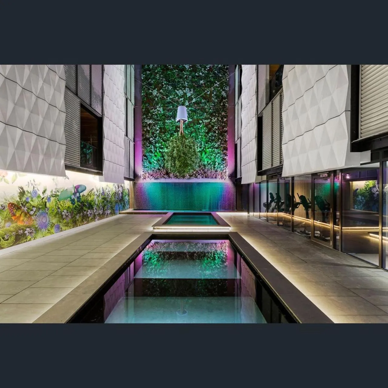 Property building in Flinders Street Apartments