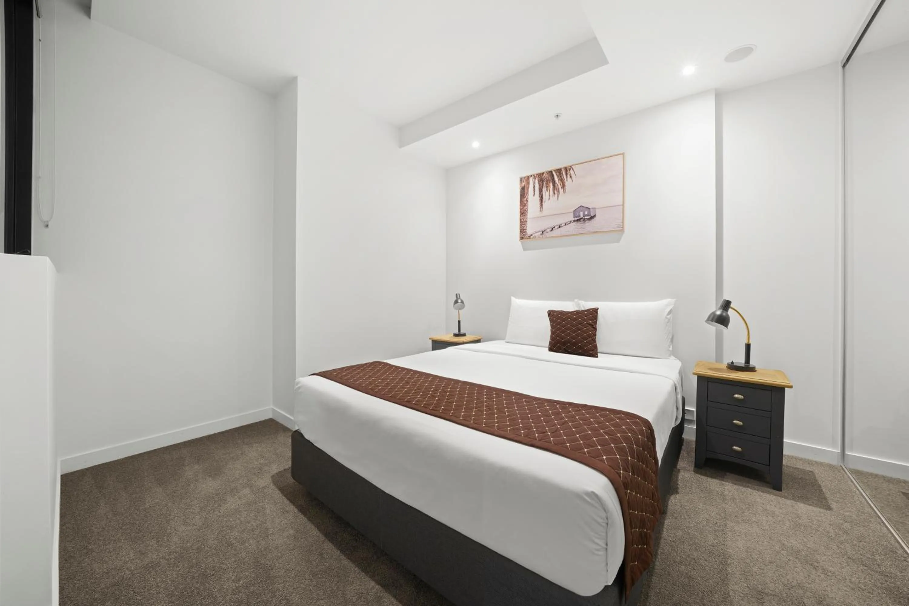 Bedroom, Bed in Flinders Street Apartments