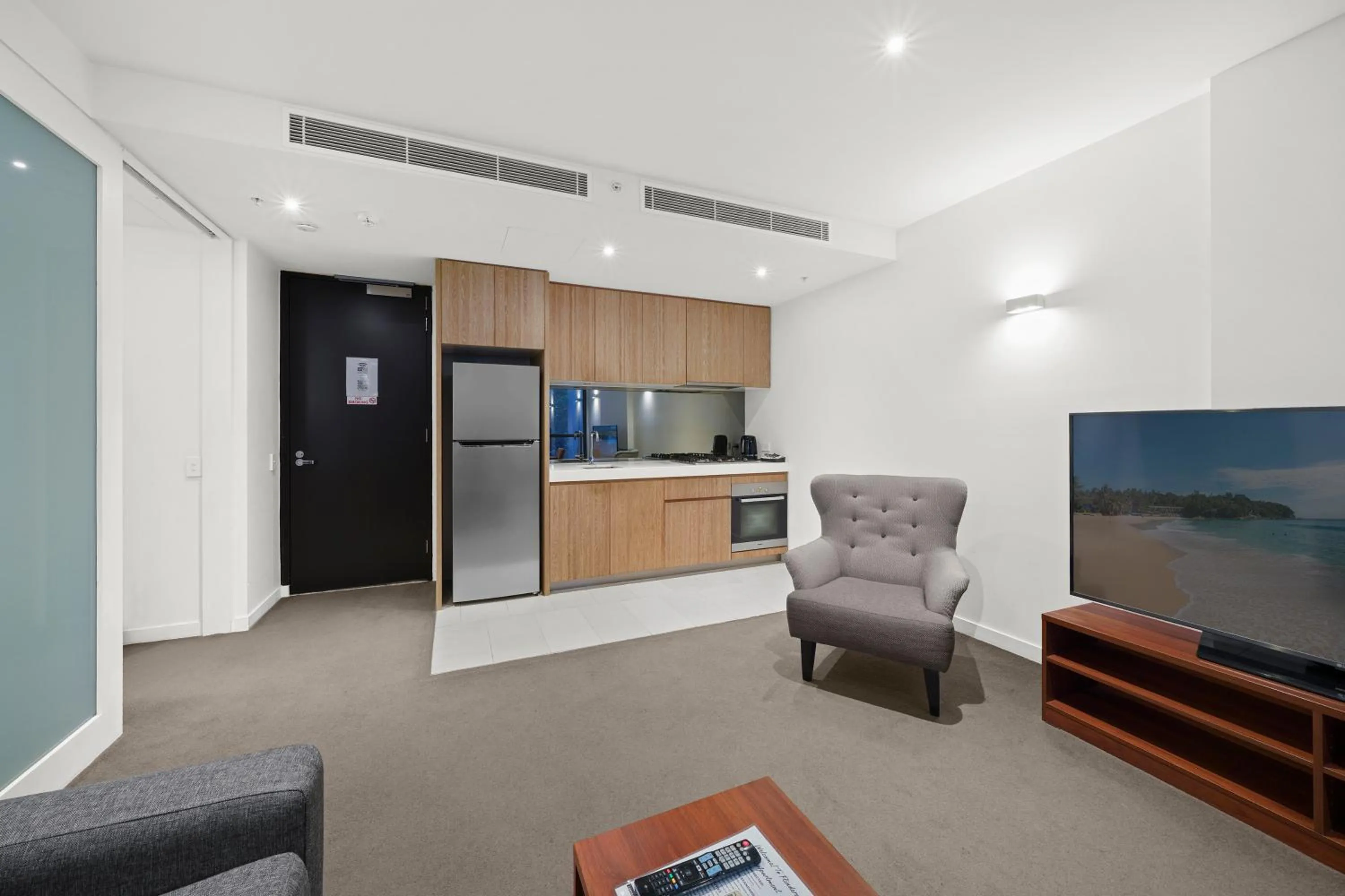 TV and multimedia in Flinders Street Apartments