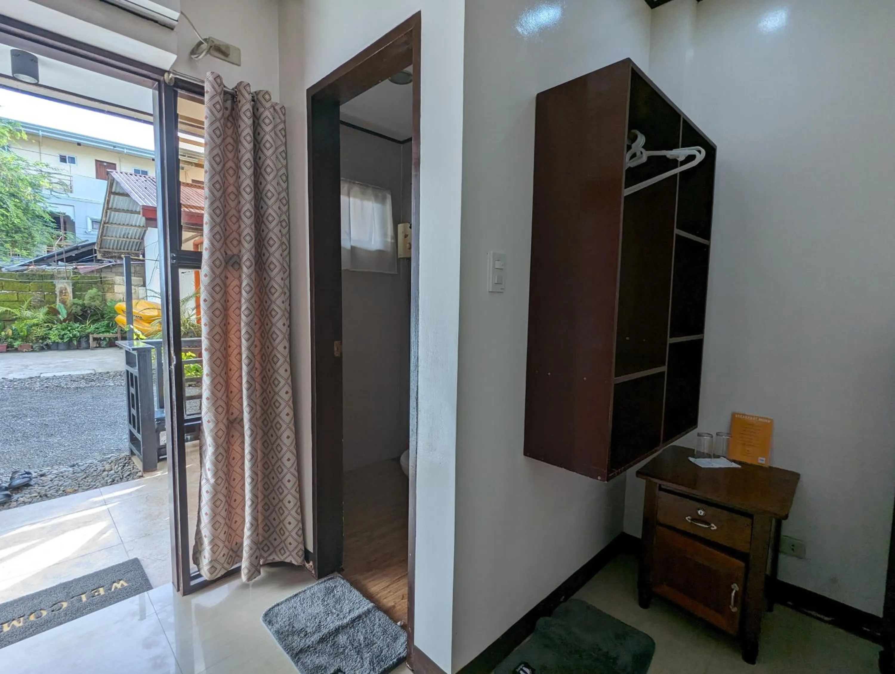 Bathroom in Devayn's Inn