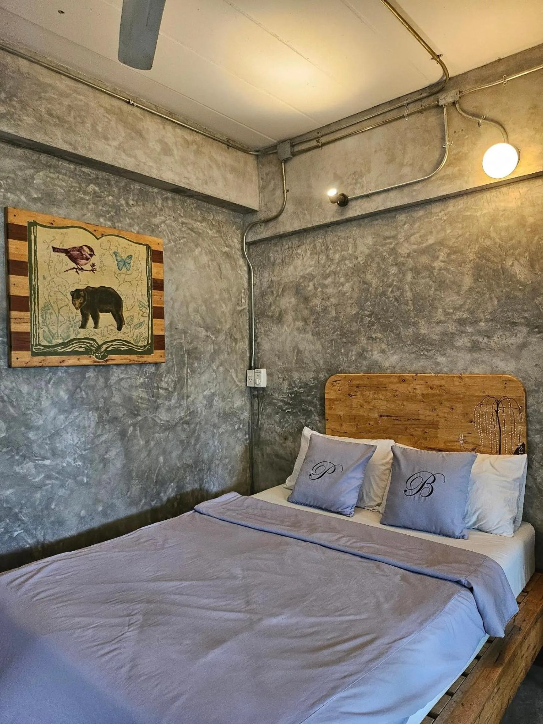 Bed in The Picturebook Guesthouse