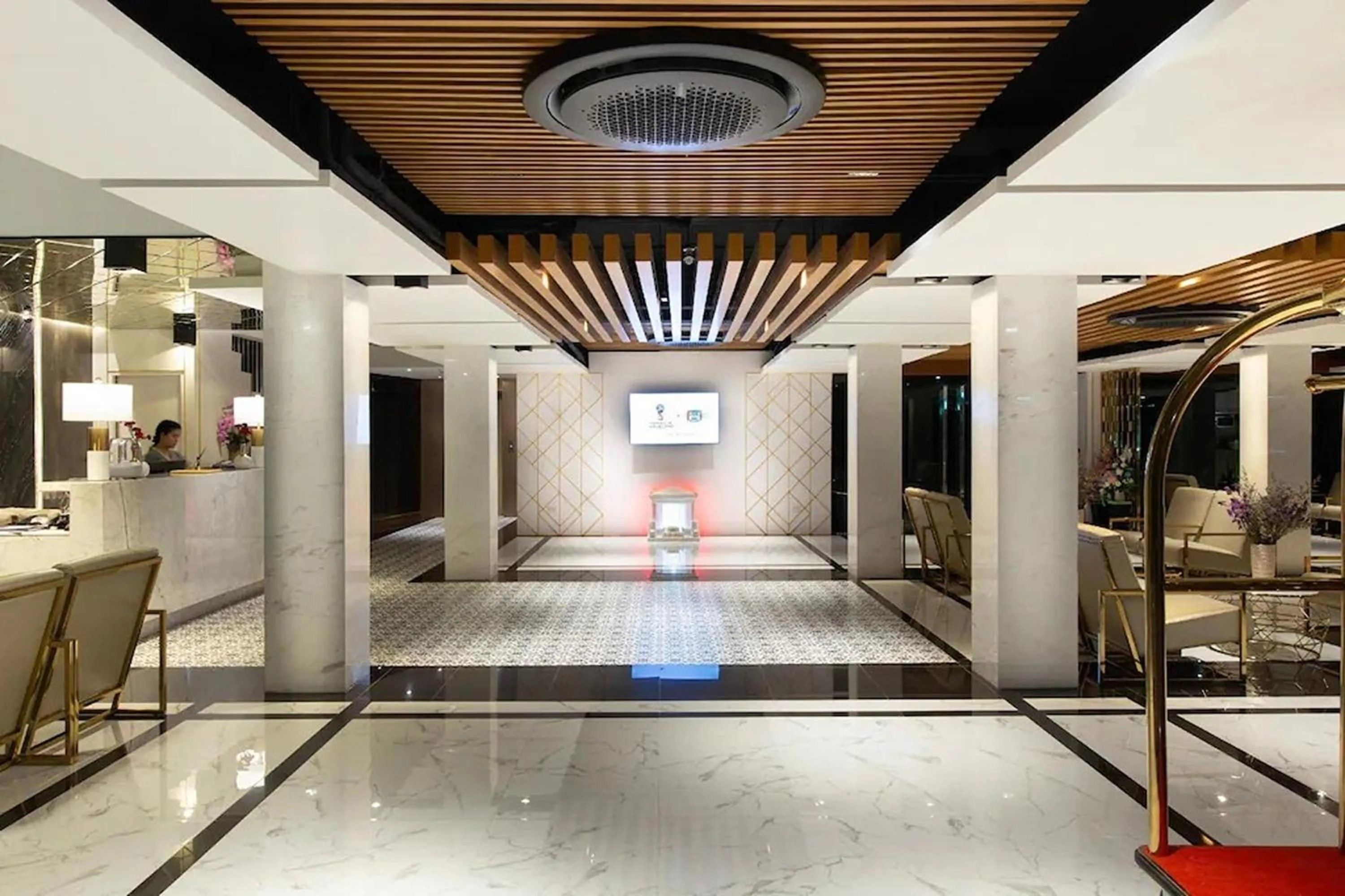 Property building in Holatel Hotel Phitsanulok