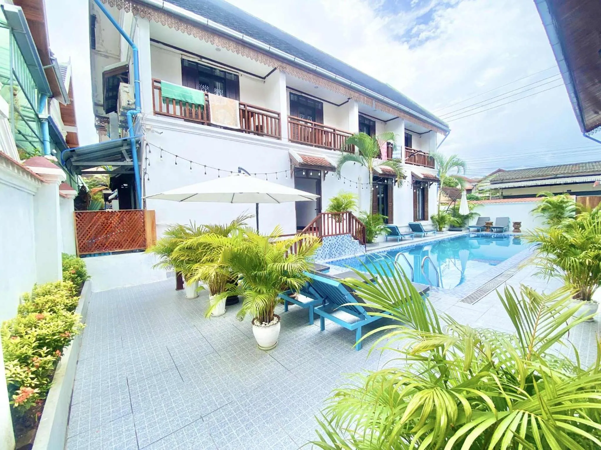 Luang Prabang Pavilion Hotel & Travel