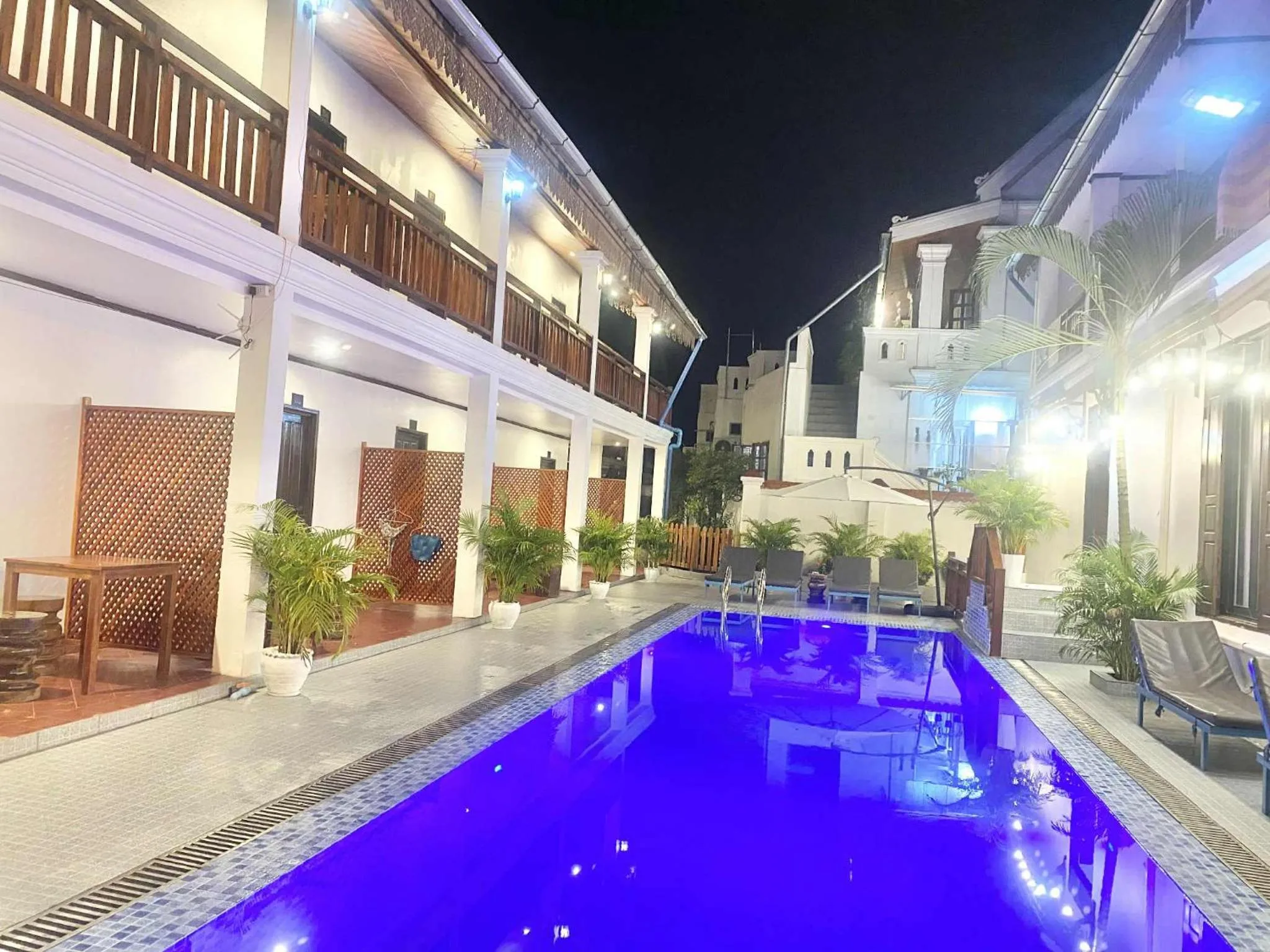 Luang Prabang Pavilion Hotel & Travel