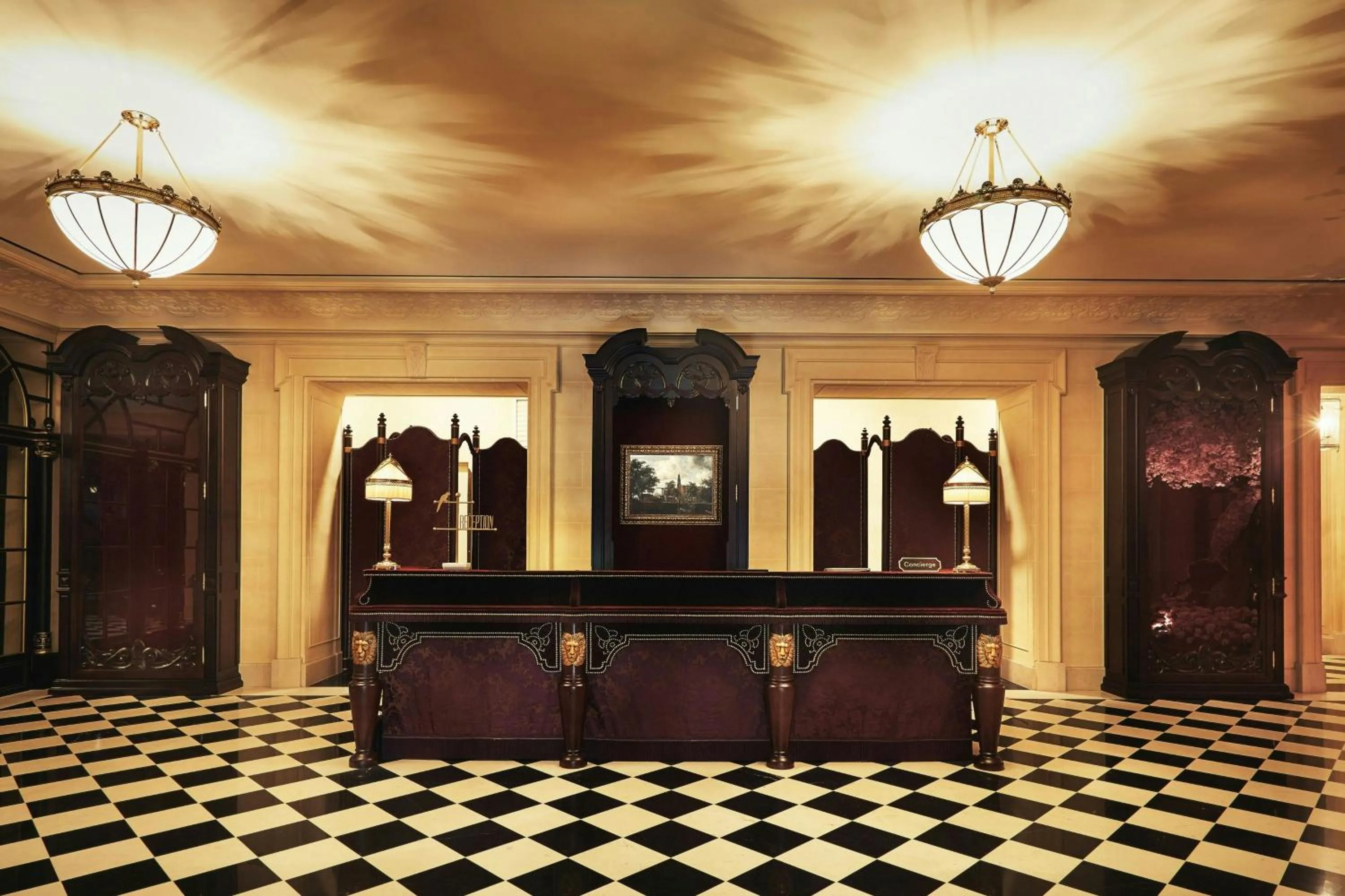 Lobby or reception in L’Escape, a Luxury Collection Hotel, Seoul Myeongdong