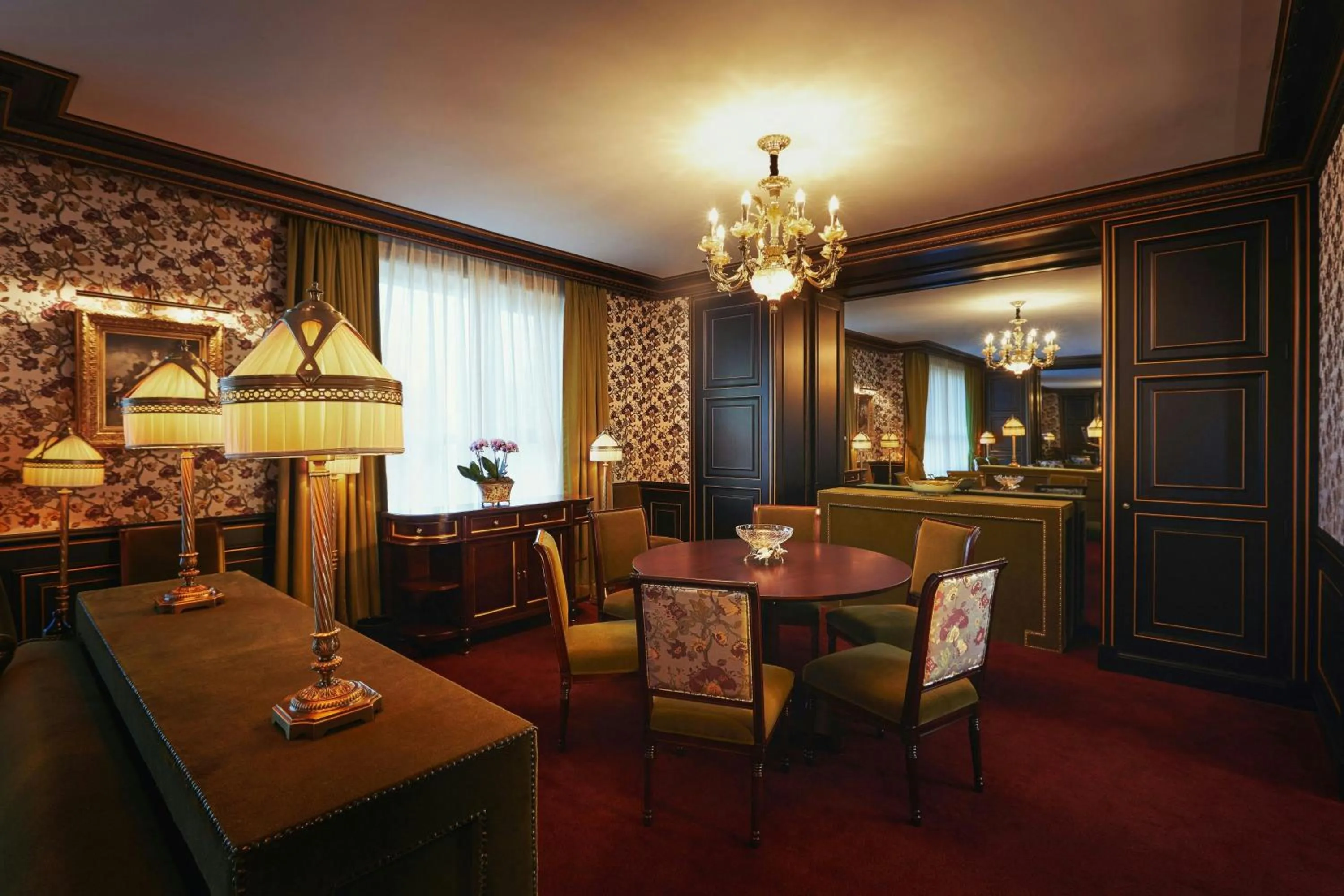 Living room in L’Escape, a Luxury Collection Hotel, Seoul Myeongdong