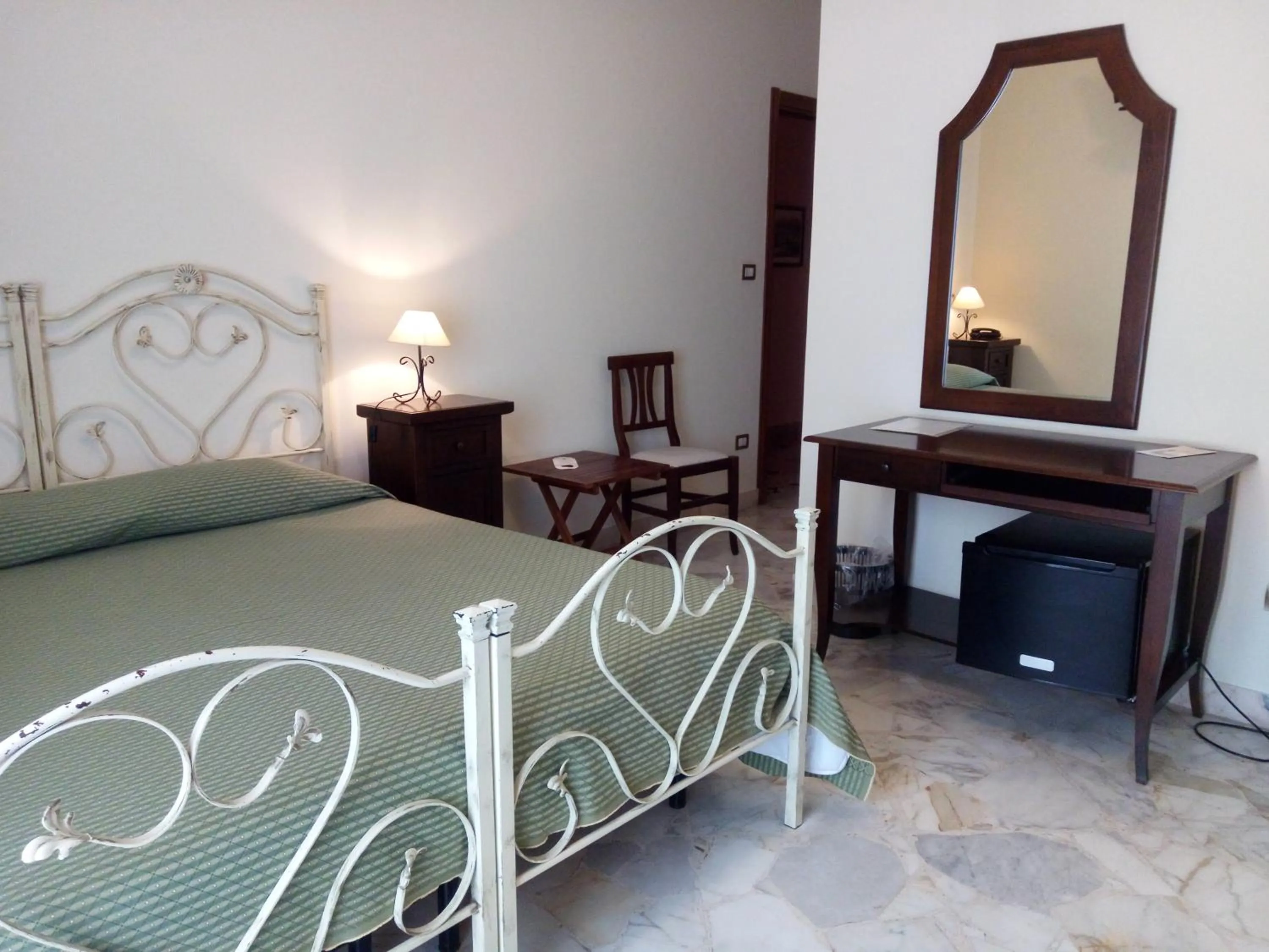 Photo of the whole room, Bed in Le Giare B&B